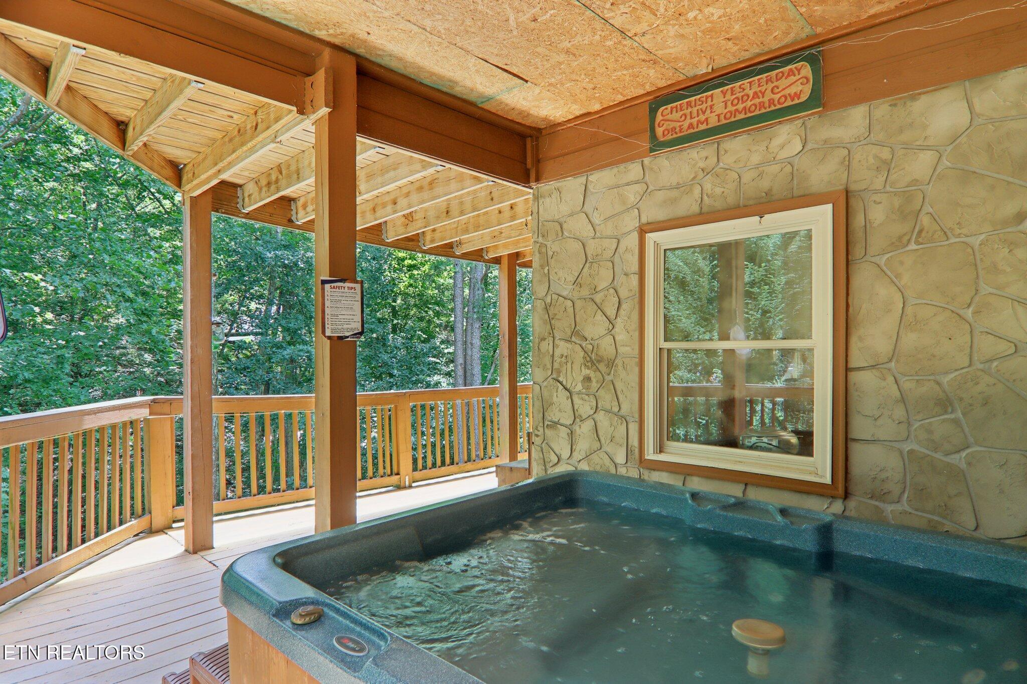 2746 Easy Street Sevierville TN 37862