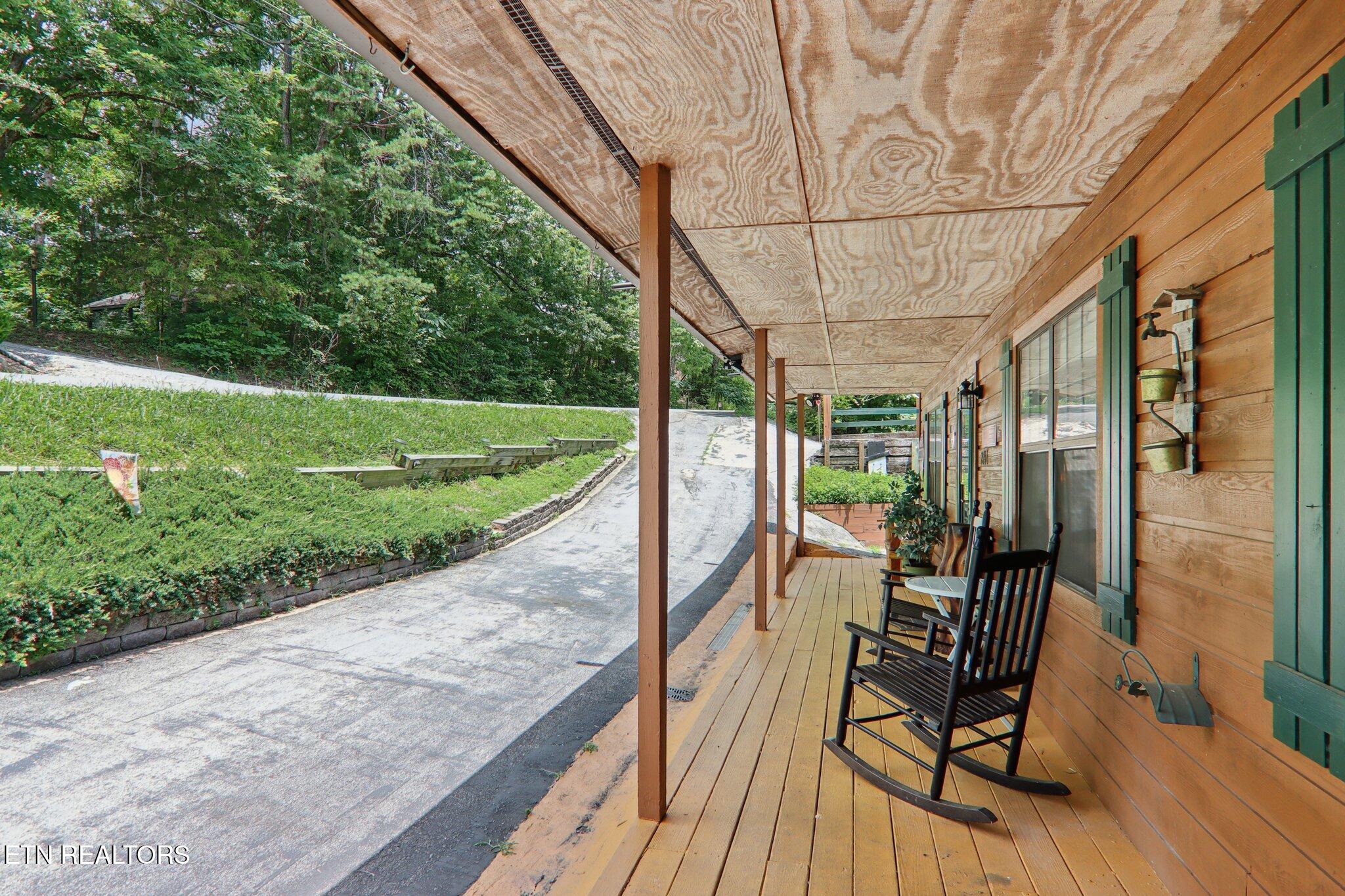 2746 Easy Street Sevierville TN 37862