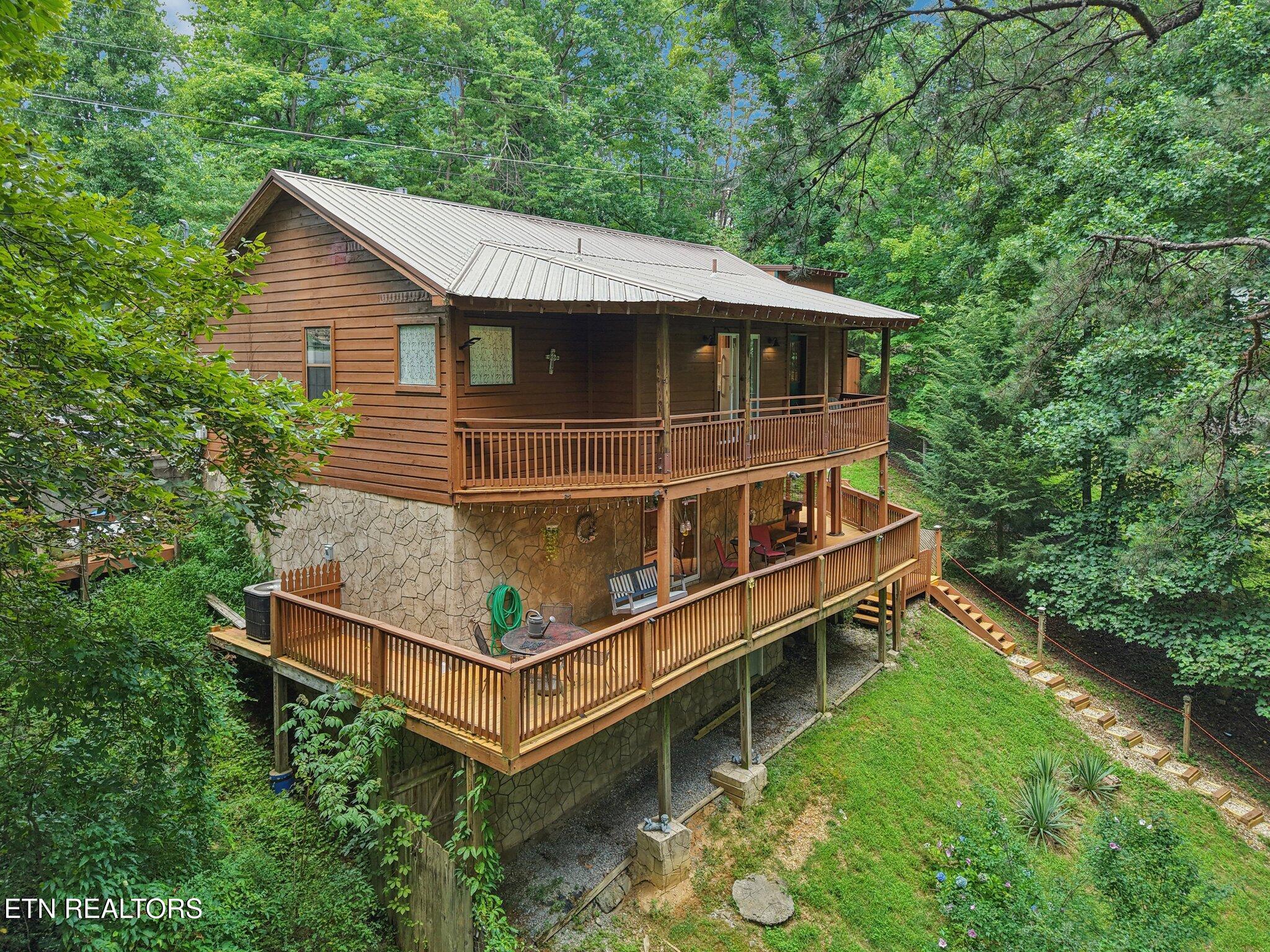 2746 Easy Street Sevierville TN 37862
