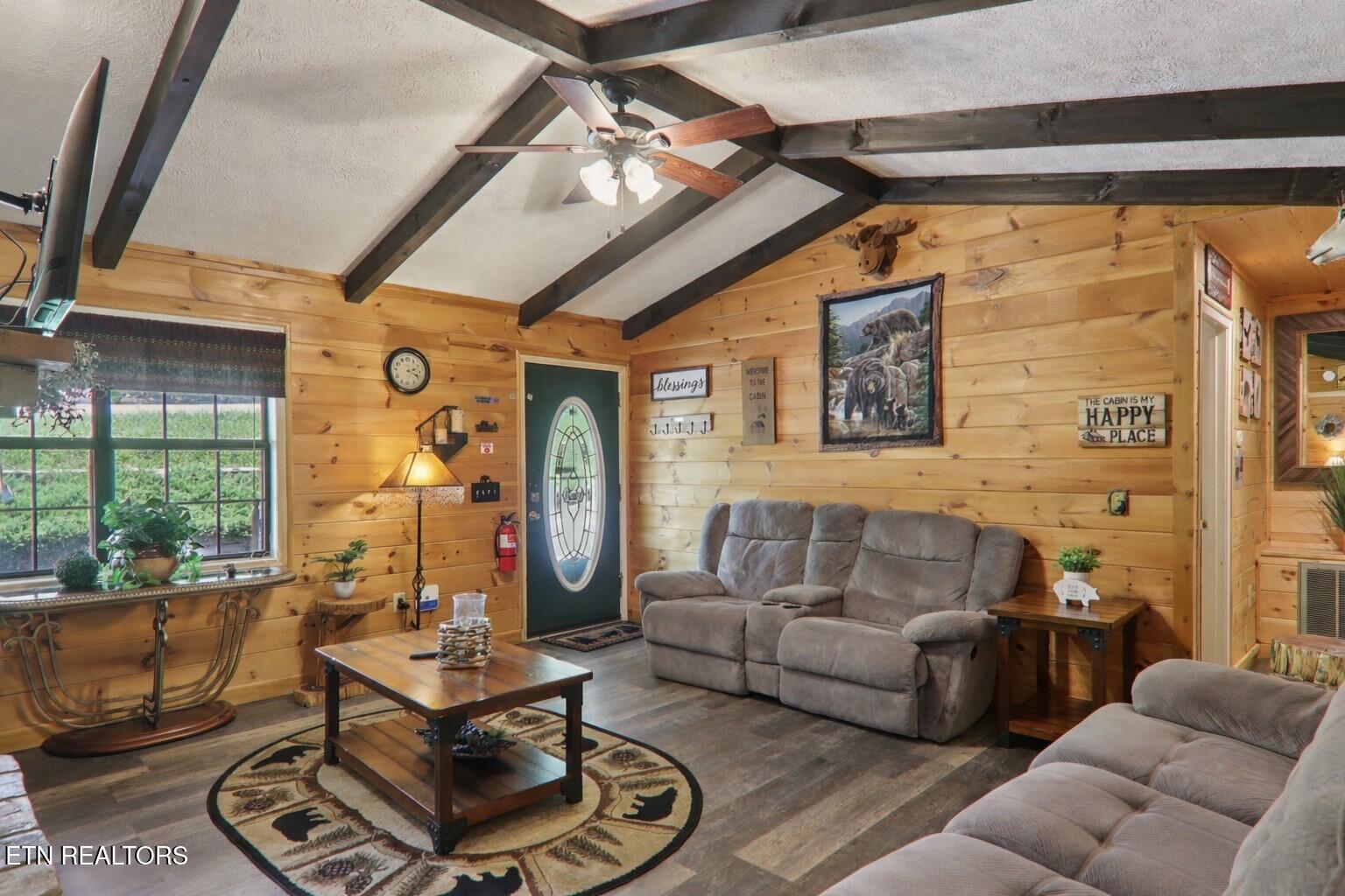 2746 Easy Street Sevierville TN 37862