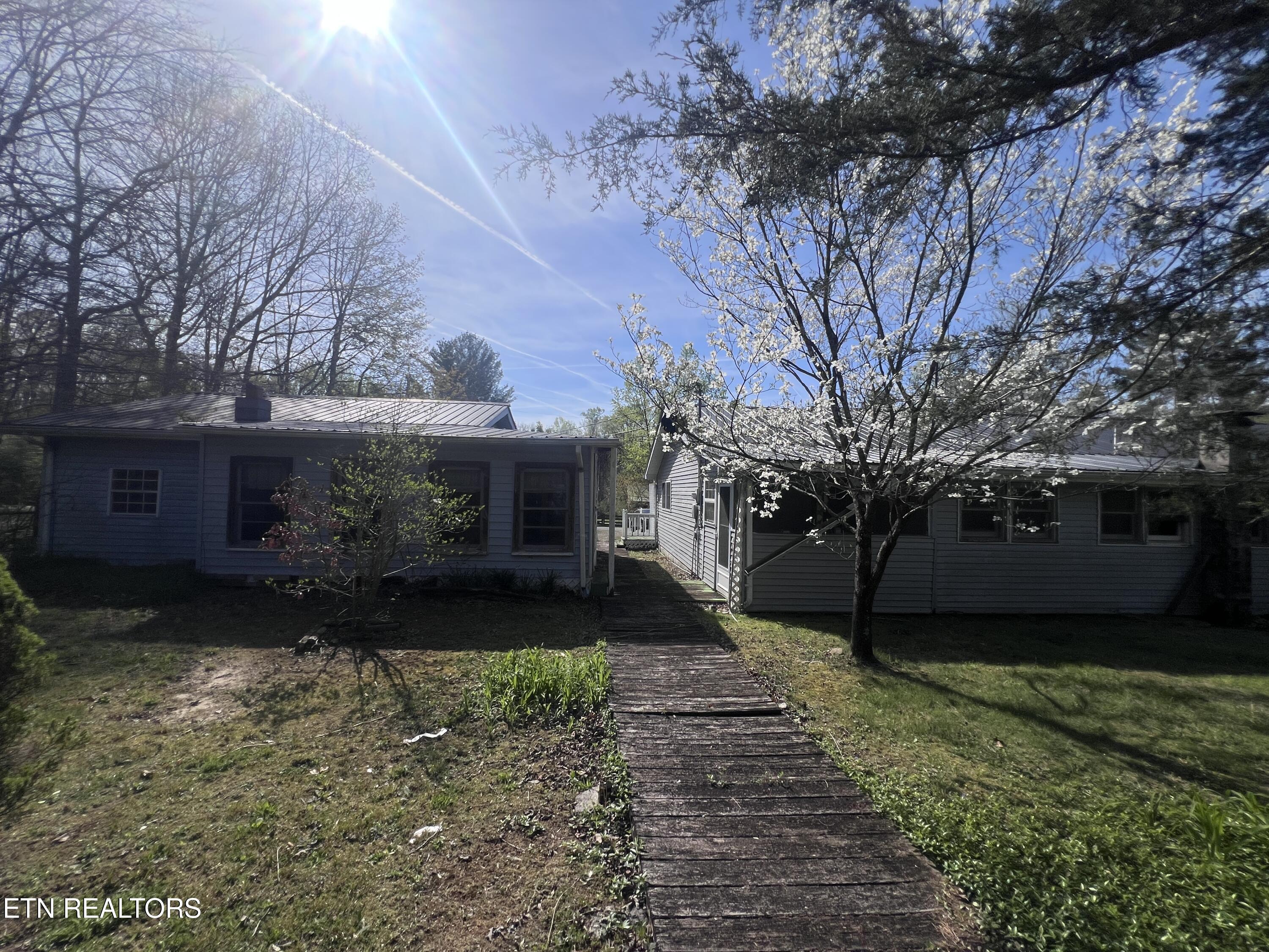 554 Mary Cromwell Road Jamestown TN 38556