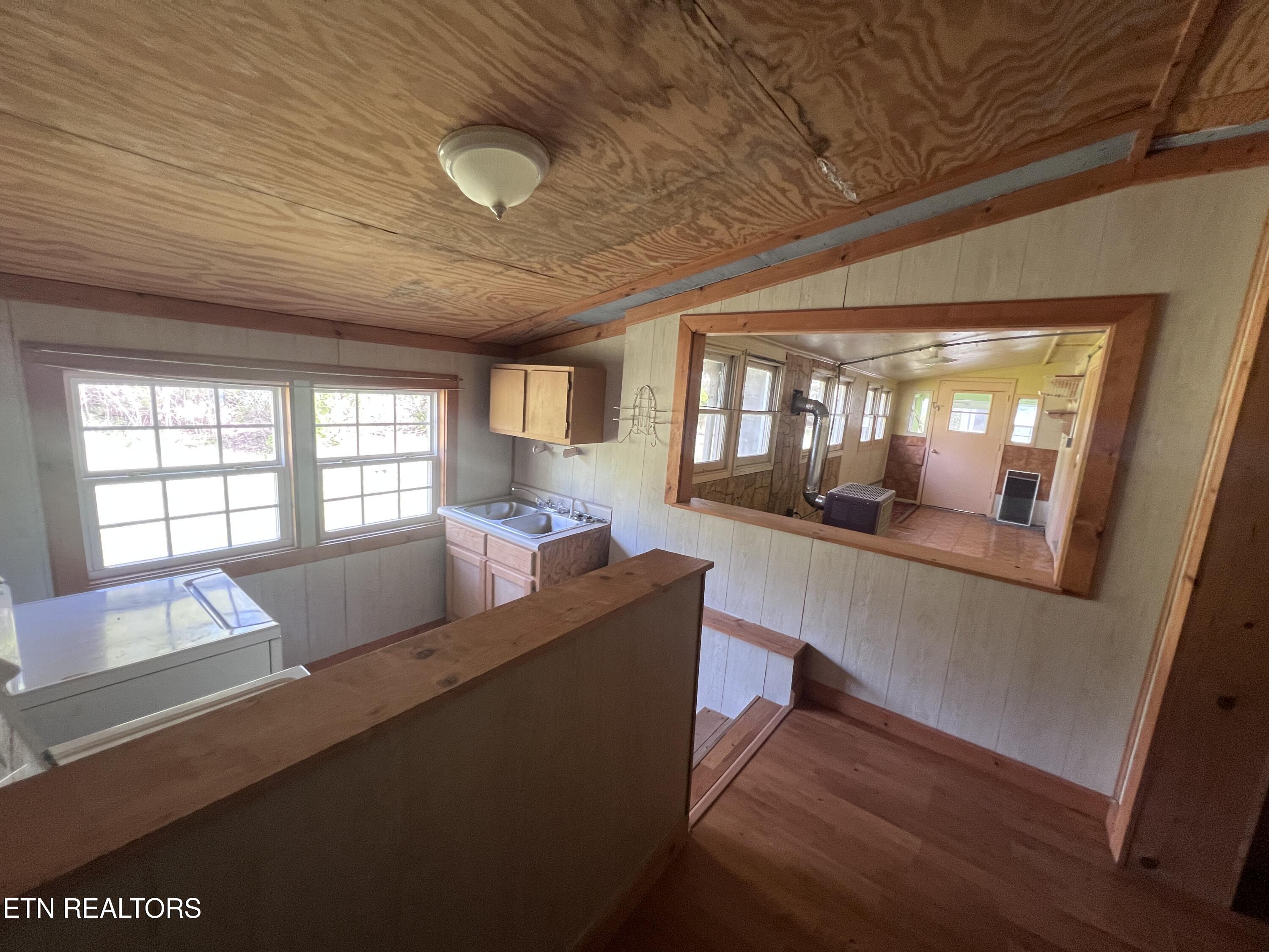 554 Mary Cromwell Road Jamestown TN 38556