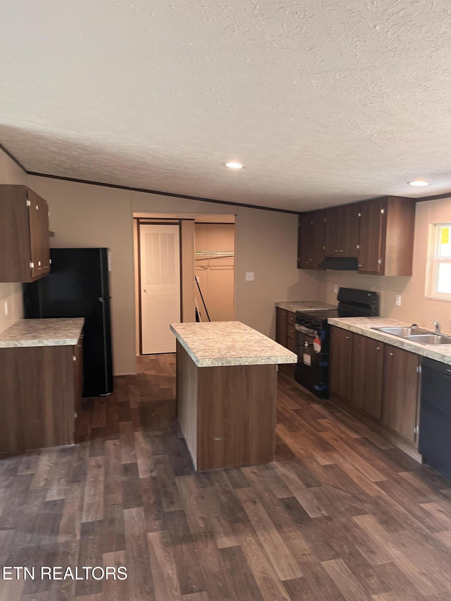 560 Chumley Road New Tazewell TN 37825
