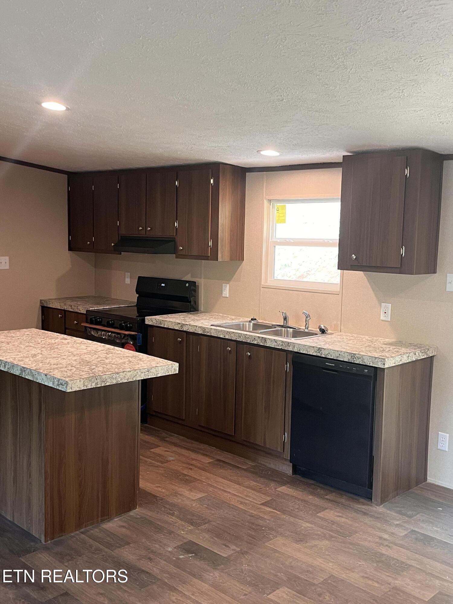 560 Chumley Road New Tazewell TN 37825