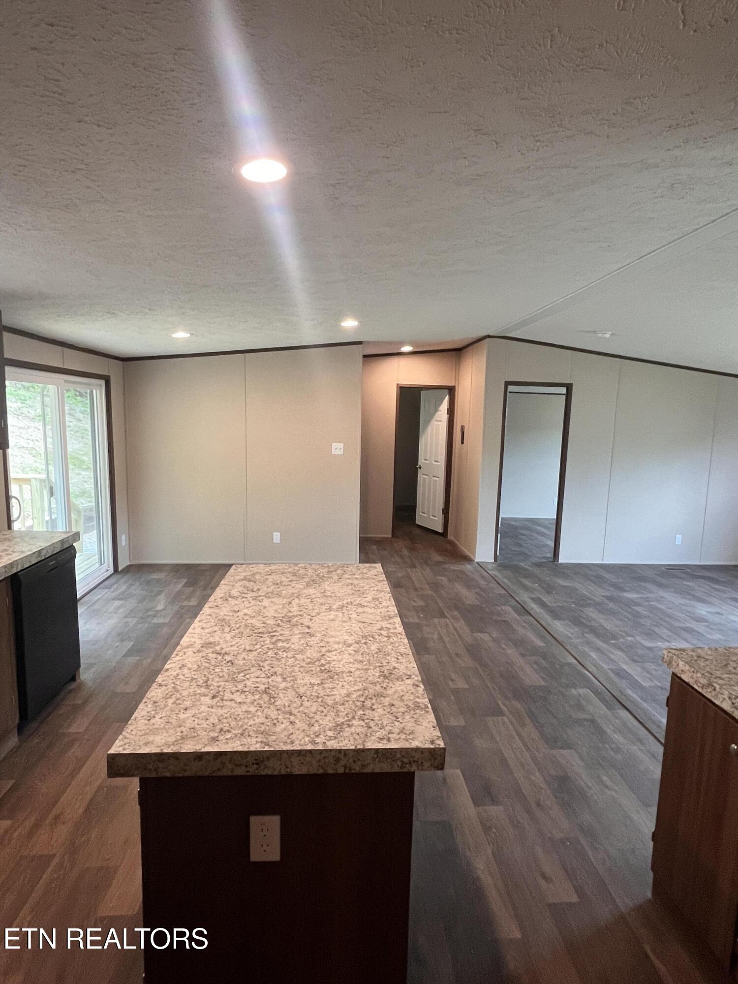 560 Chumley Road New Tazewell TN 37825