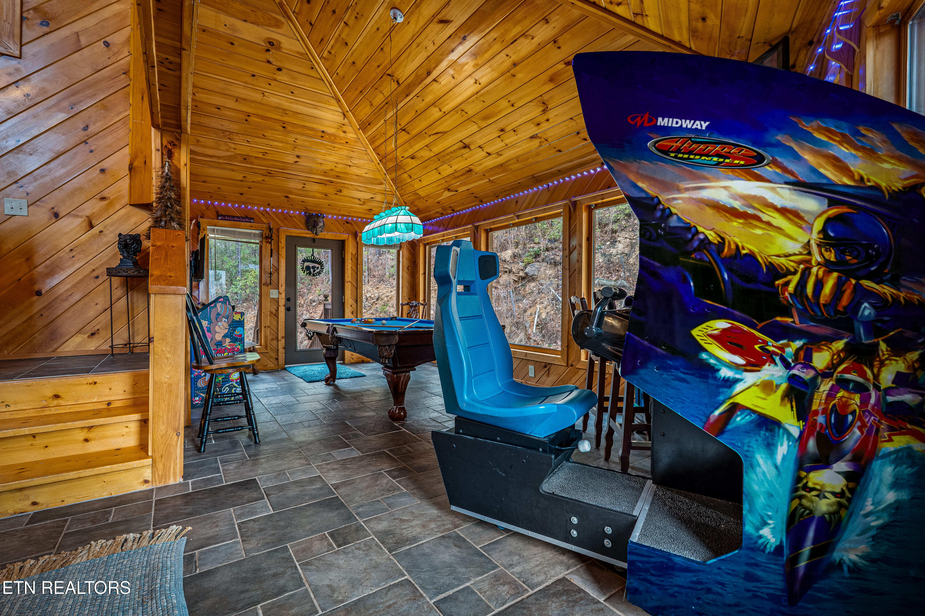 2737 Pine Crest Lane Sevierville TN 37862