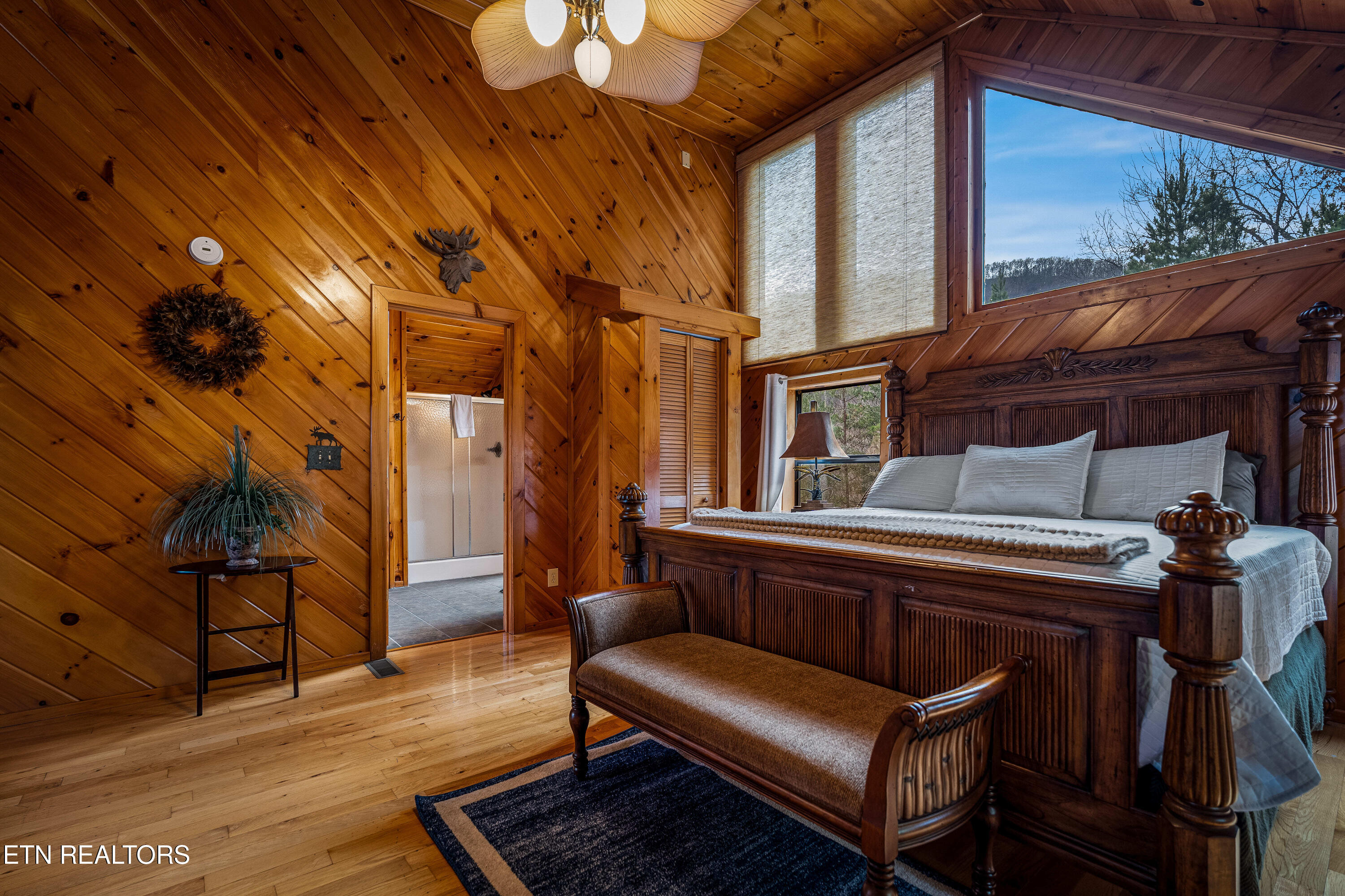 2737 Pine Crest Lane Sevierville TN 37862