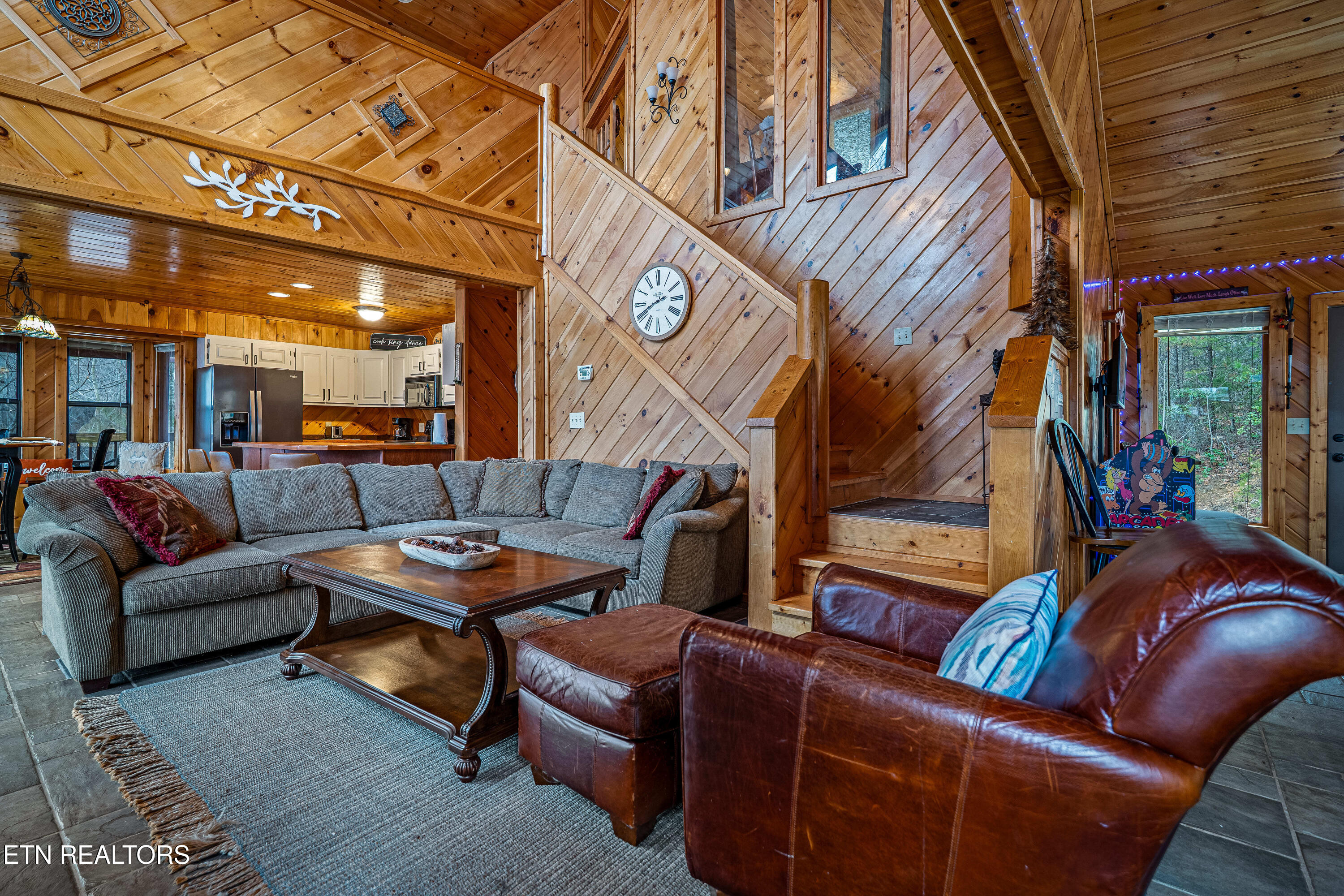 2737 Pine Crest Lane Sevierville TN 37862