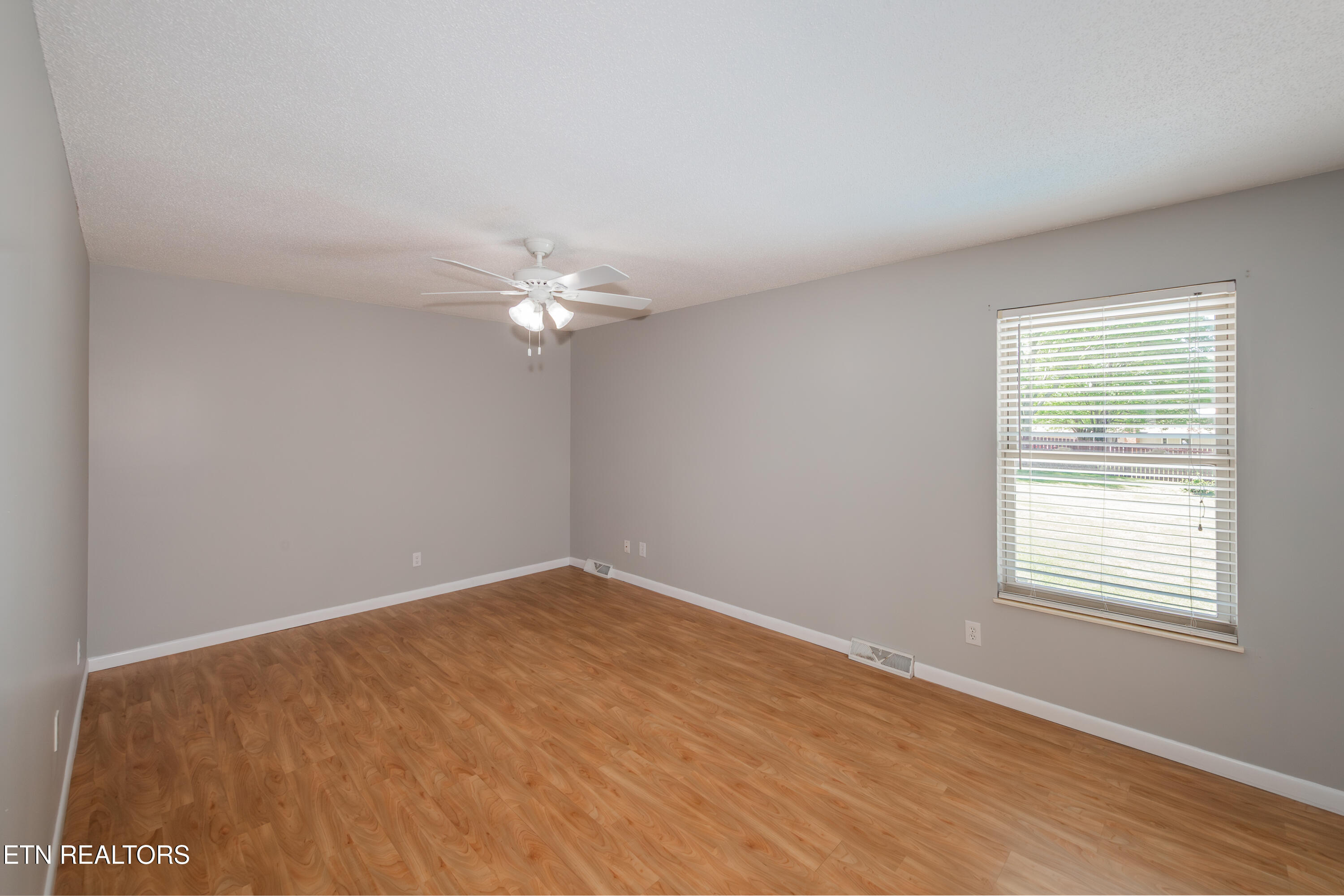 7341 Glastonbury Road Knoxville TN 37931
