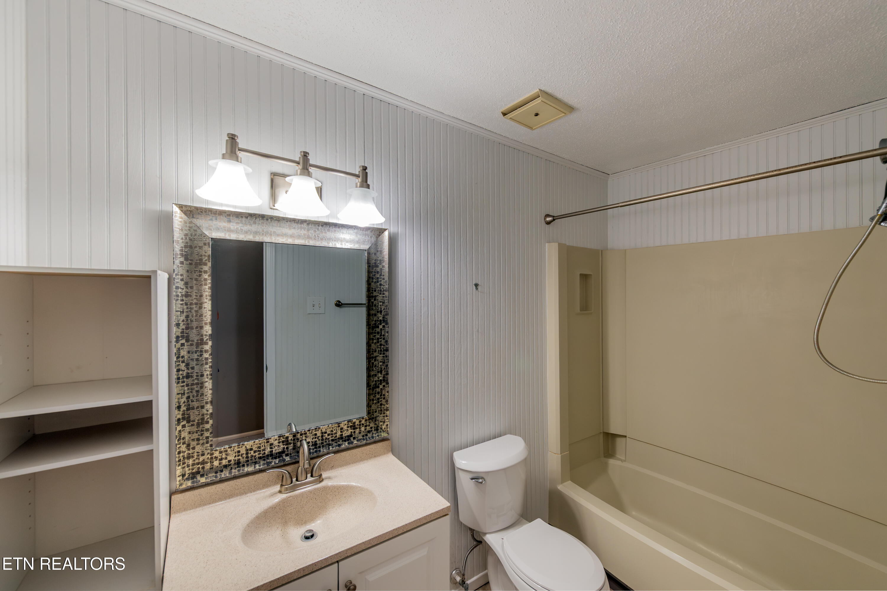 7341 Glastonbury Road Knoxville TN 37931