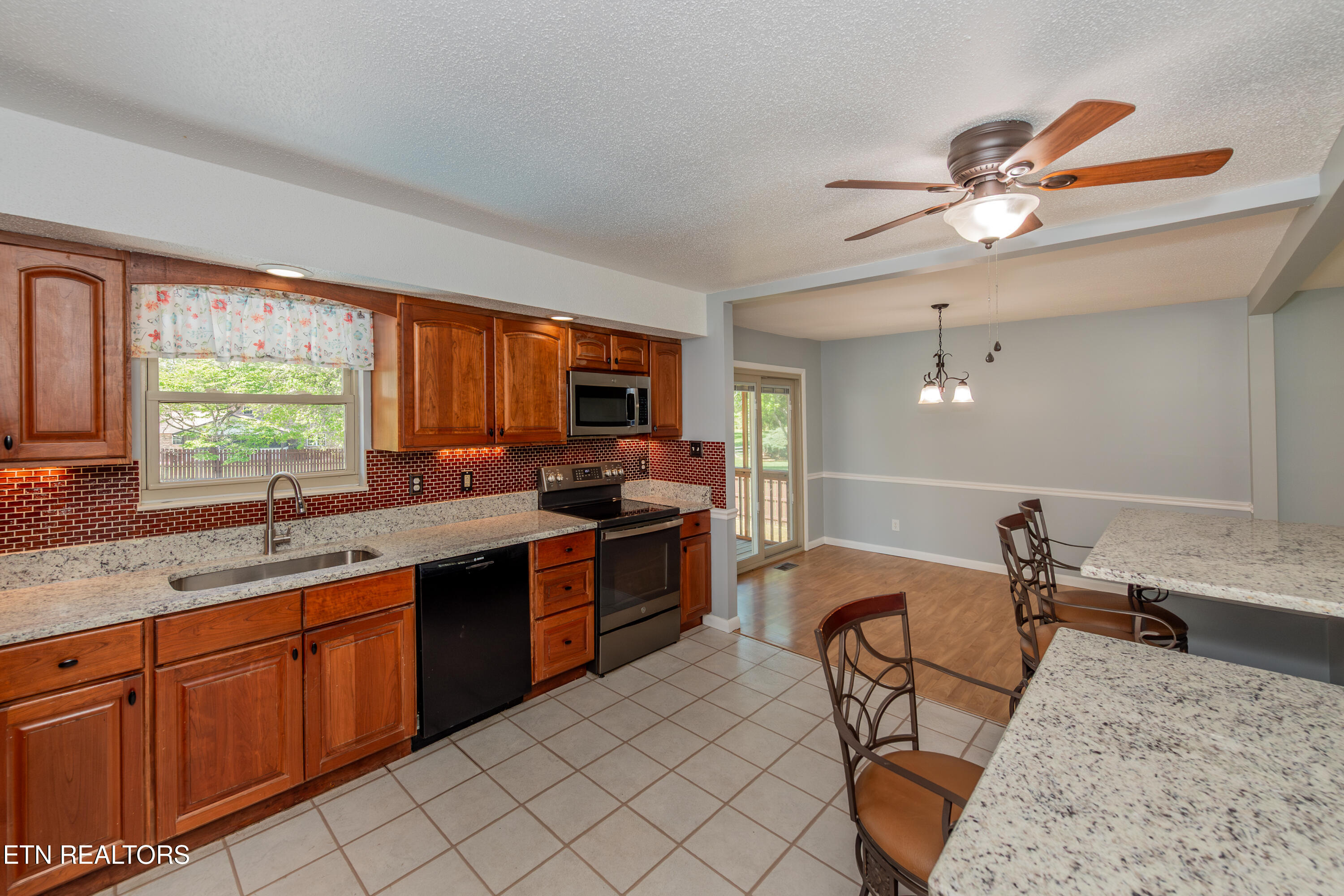 7341 Glastonbury Road Knoxville TN 37931