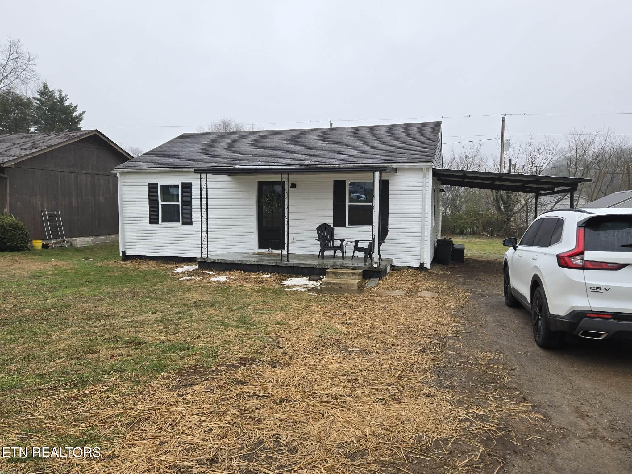 2392 Cecelia Avenue Maryville TN 37804