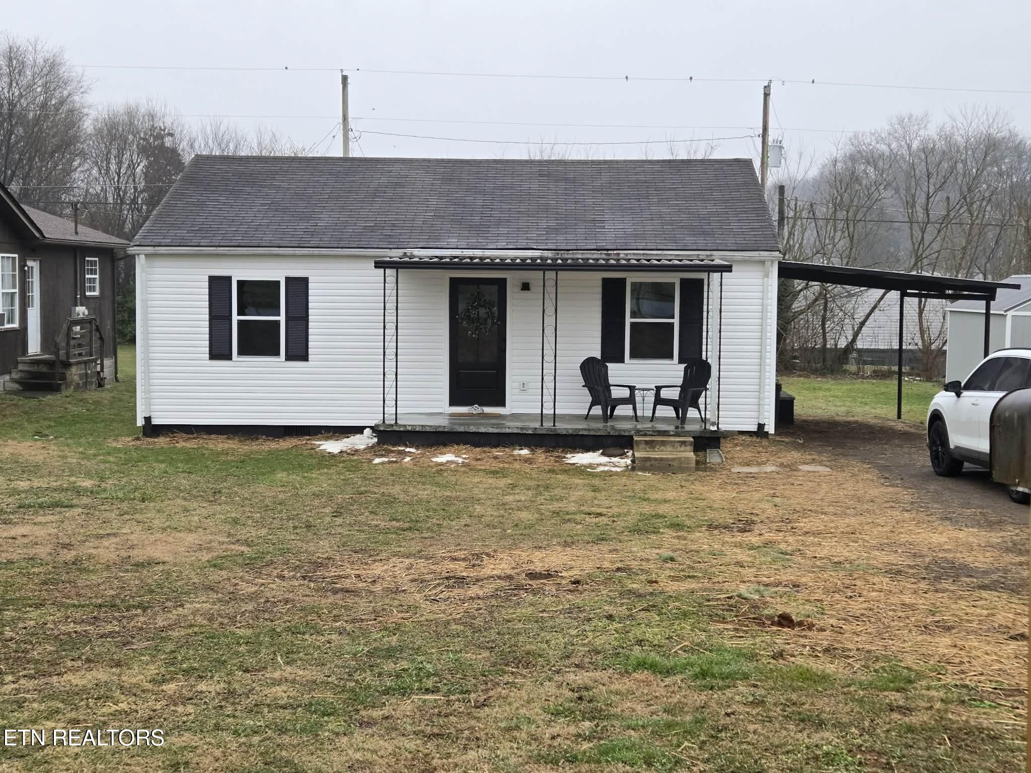 2392 Cecelia Avenue Maryville TN 37804