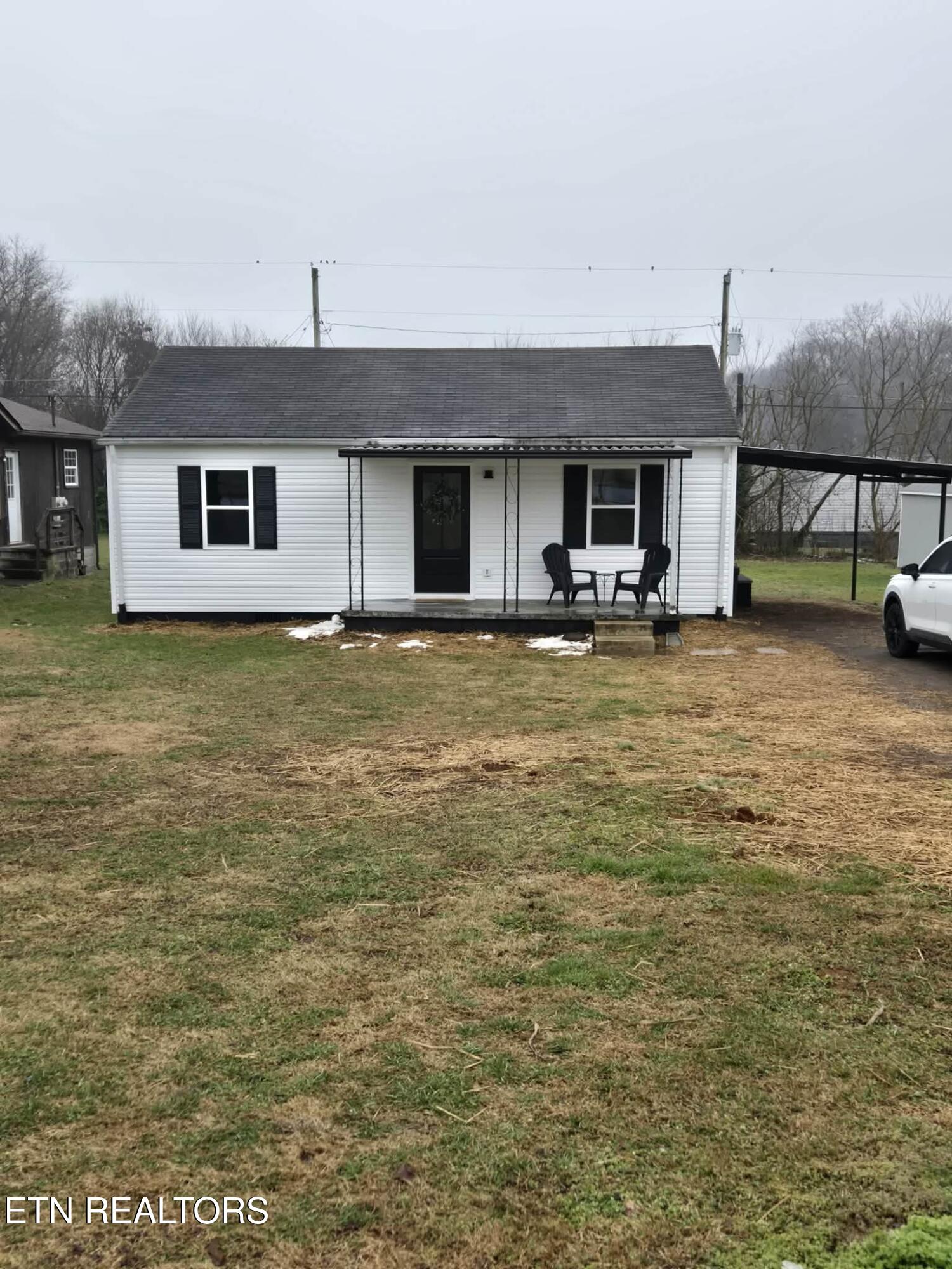 2392 Cecelia Avenue Maryville TN 37804