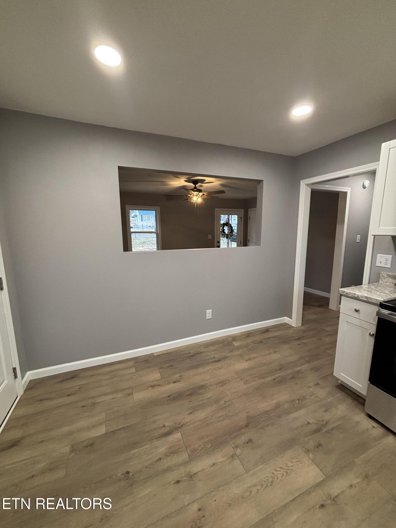 2392 Cecelia Avenue Maryville TN 37804