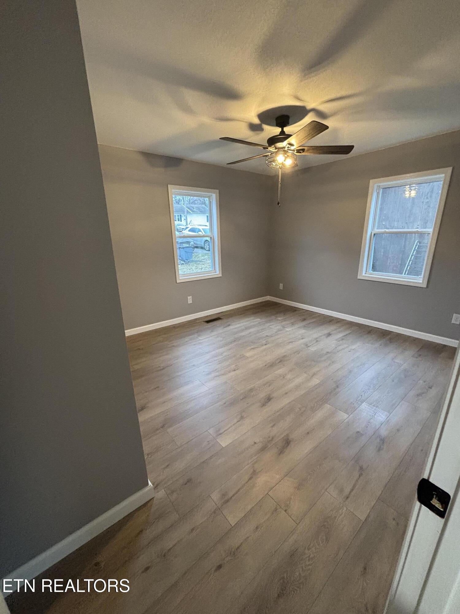 2392 Cecelia Avenue Maryville TN 37804