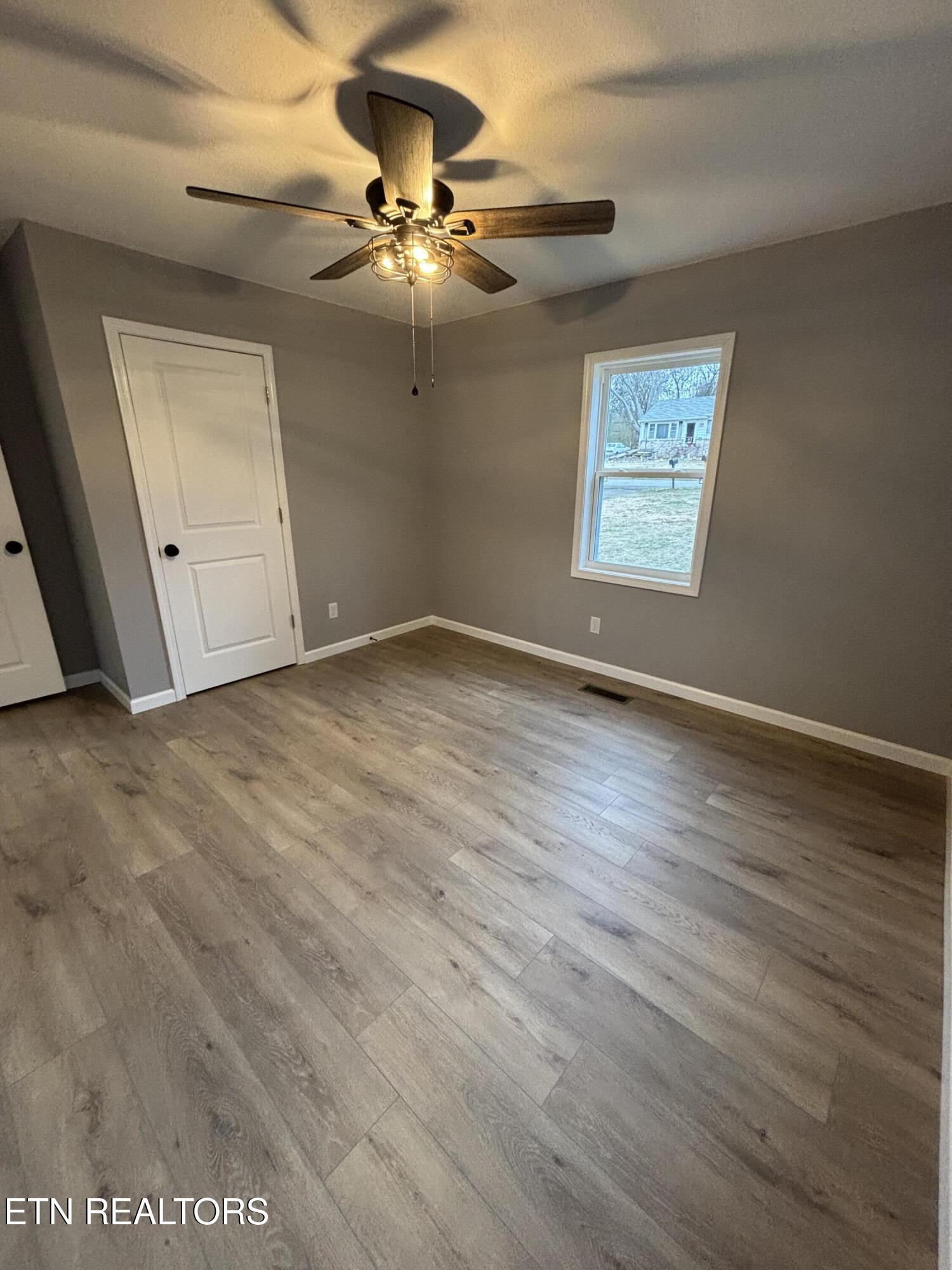 2392 Cecelia Avenue Maryville TN 37804