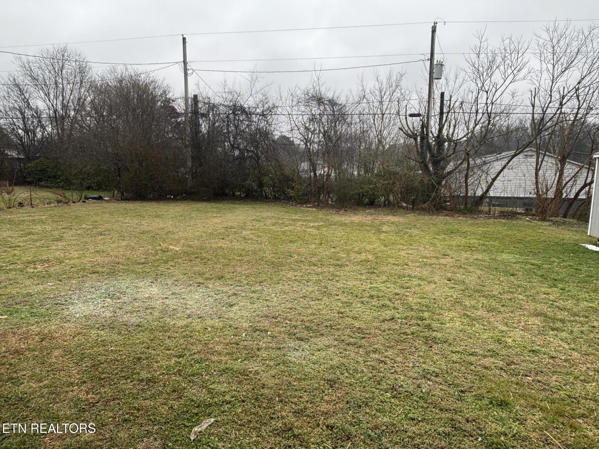 2392 Cecelia Avenue Maryville TN 37804