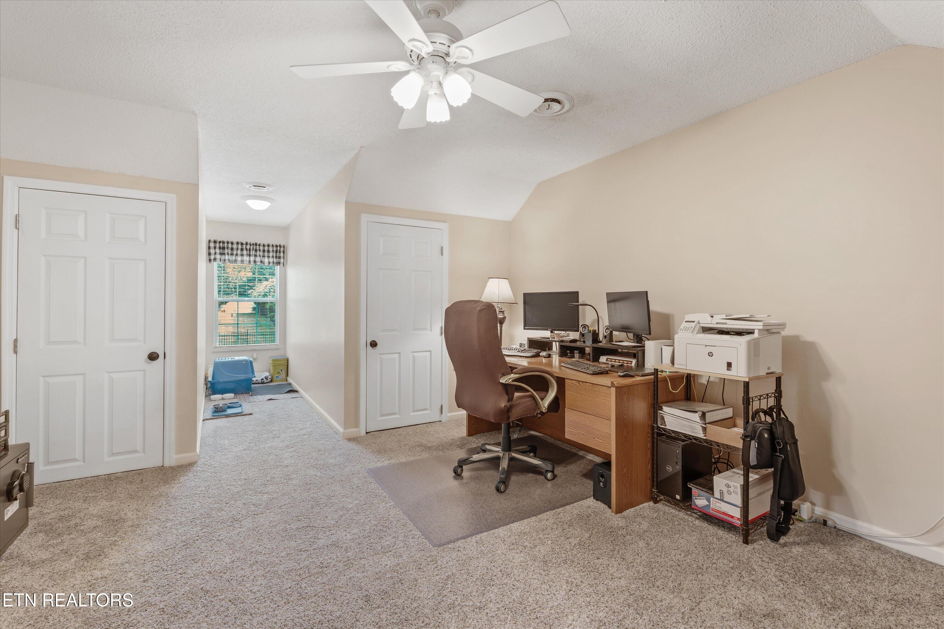 925 Crestview Circle Lenoir City TN 37772