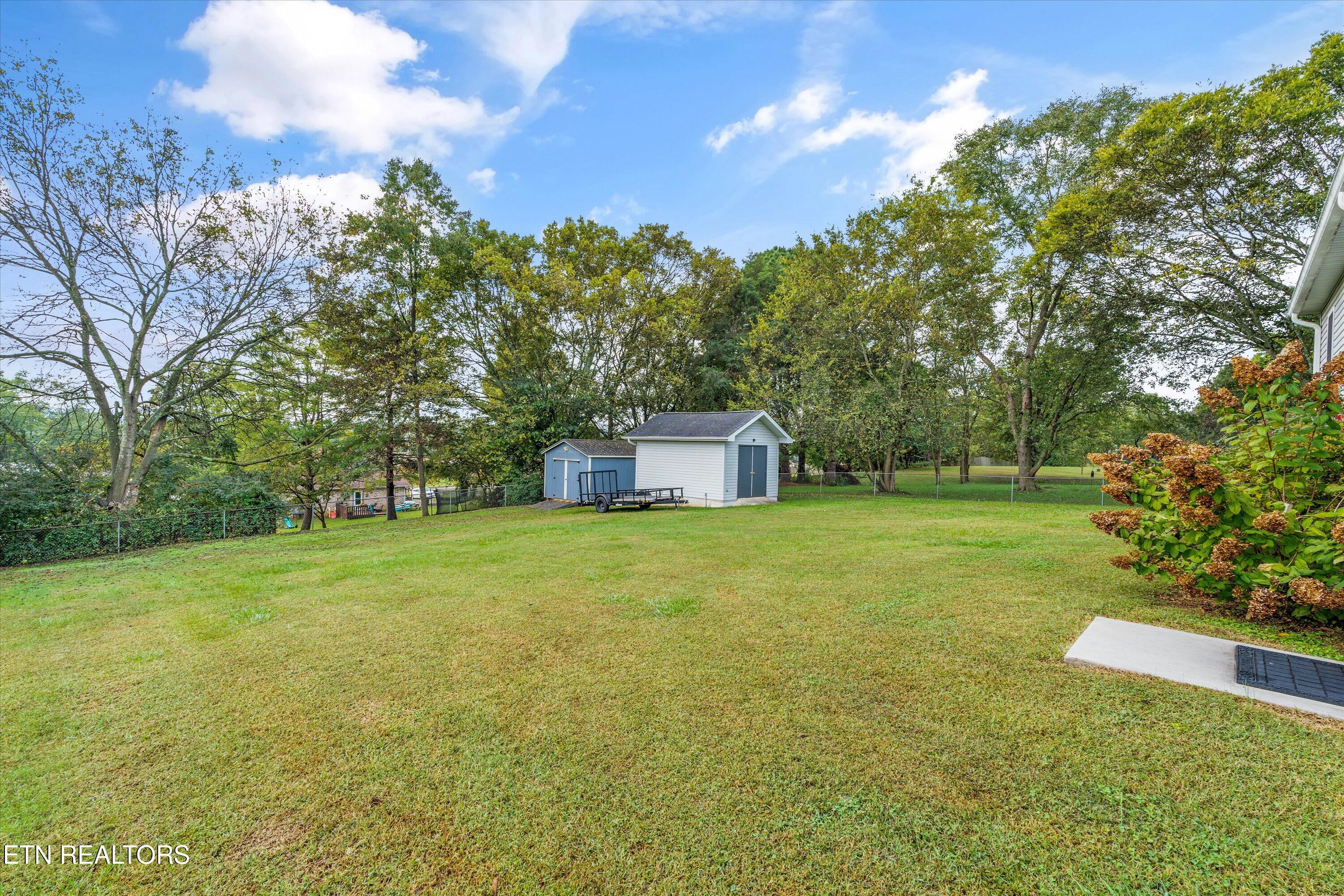 925 Crestview Circle Lenoir City TN 37772