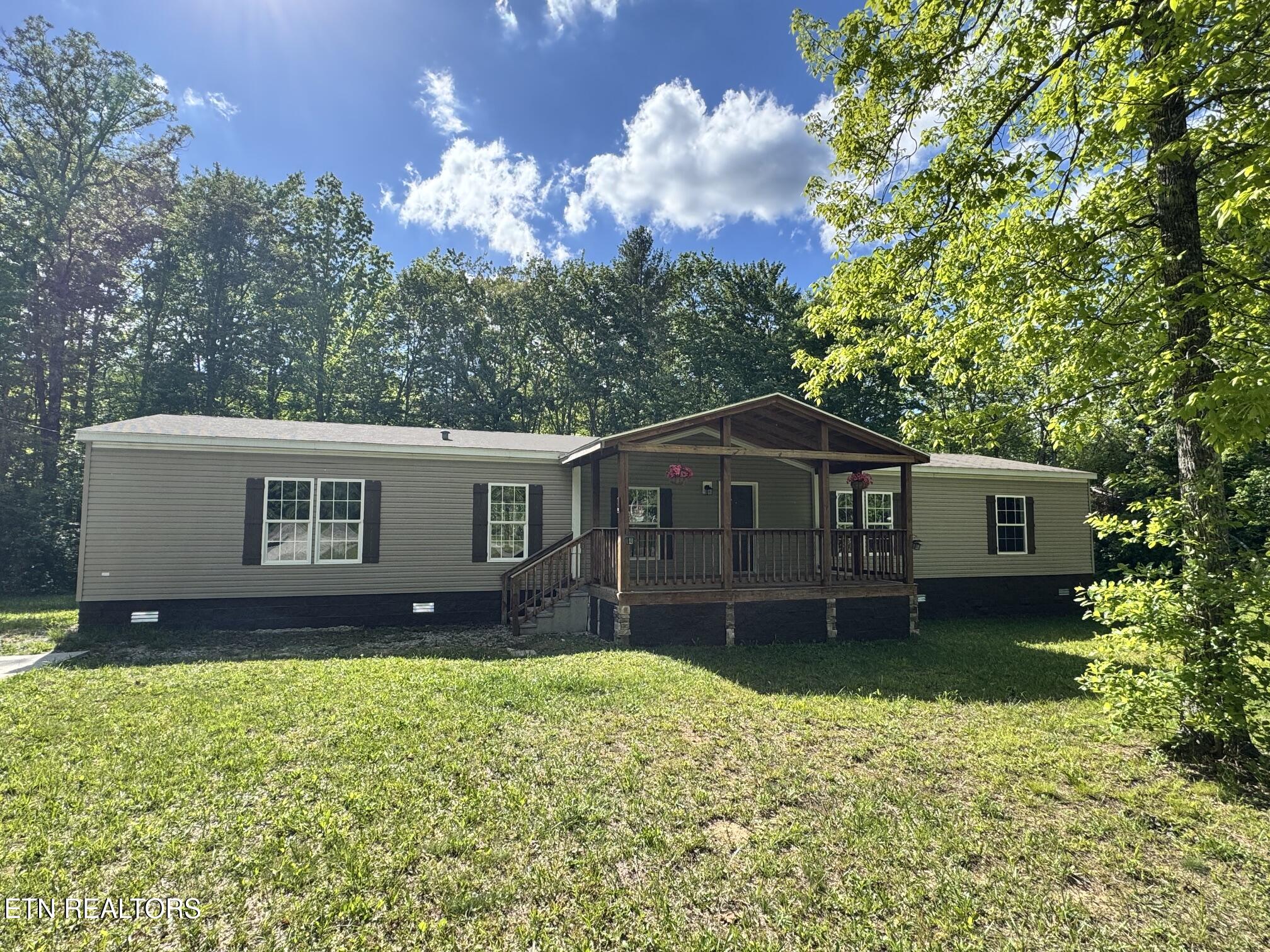 122 Green Acres Clarkrange TN 38553