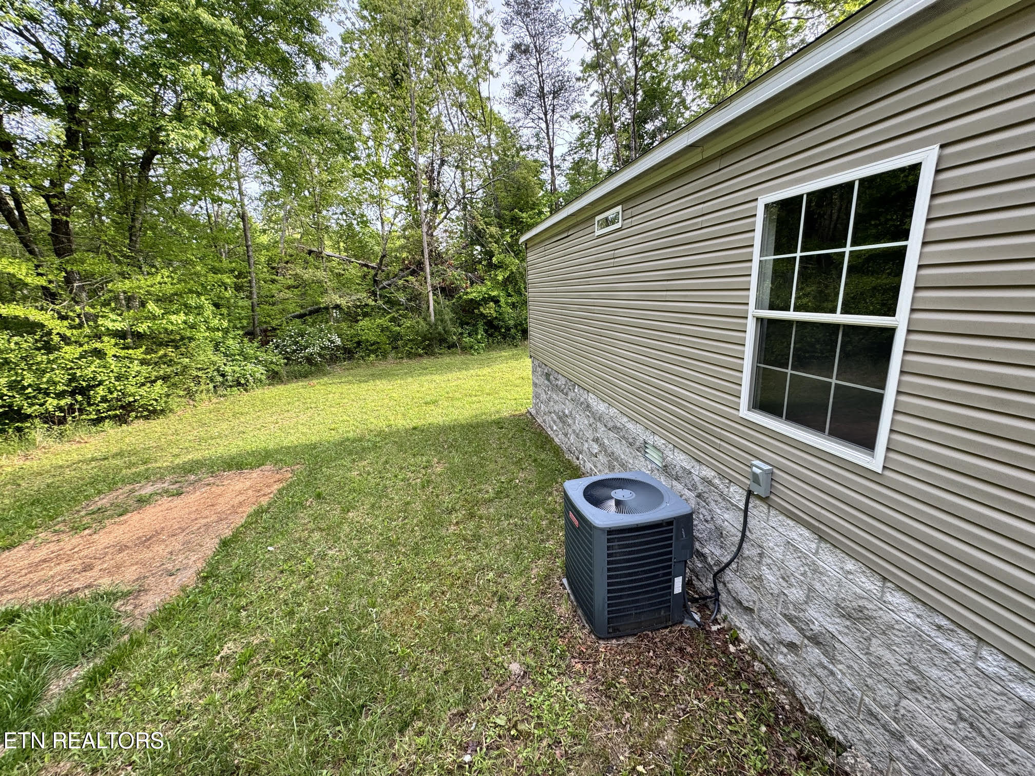 122 Green Acres Clarkrange TN 38553