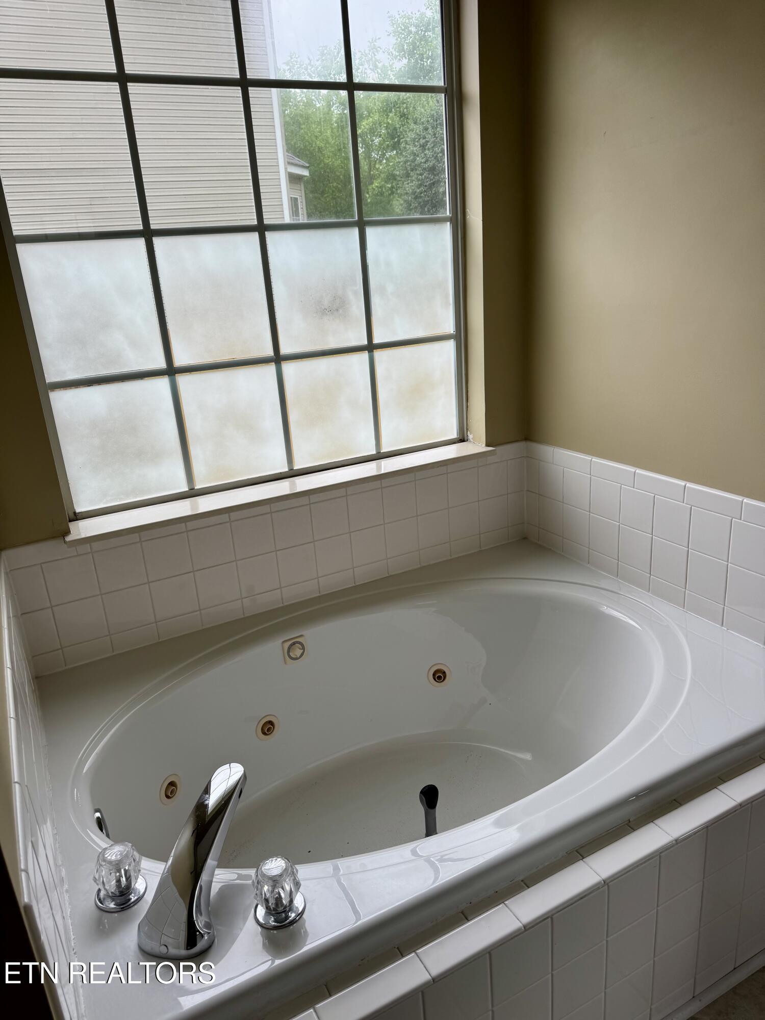 2381 Conners Creek Circle Knoxville TN 37932