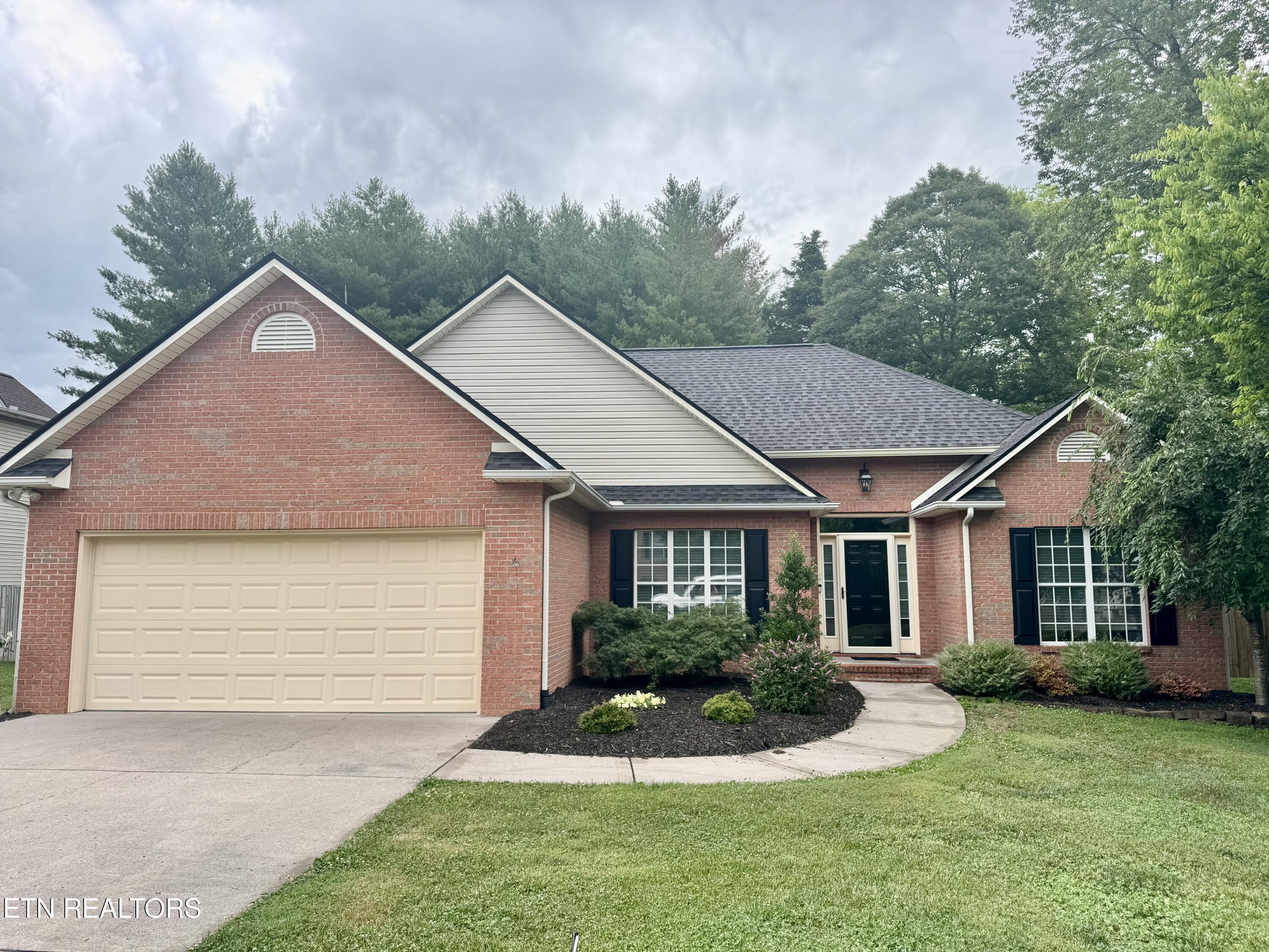 2381 Conners Creek Circle Knoxville TN 37932