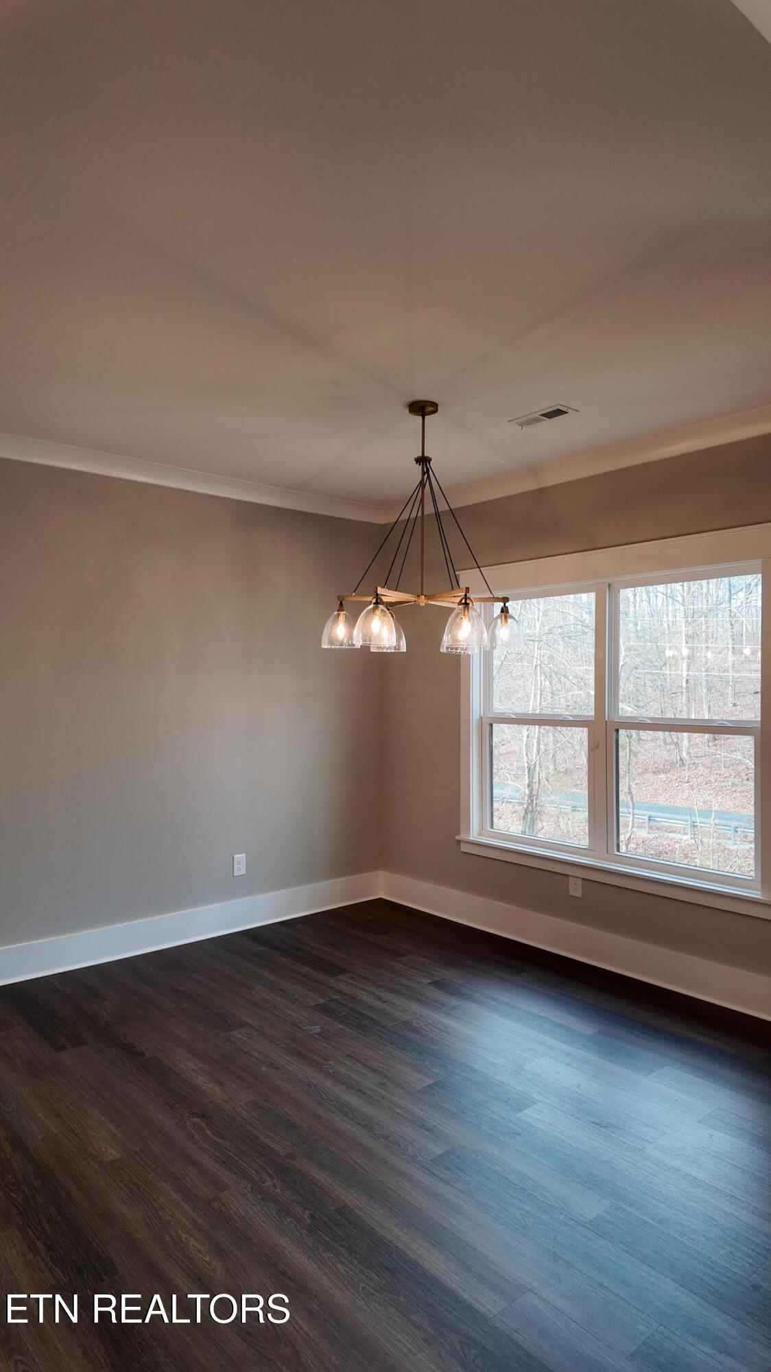 301 Seminole Trace Loudon TN 37774