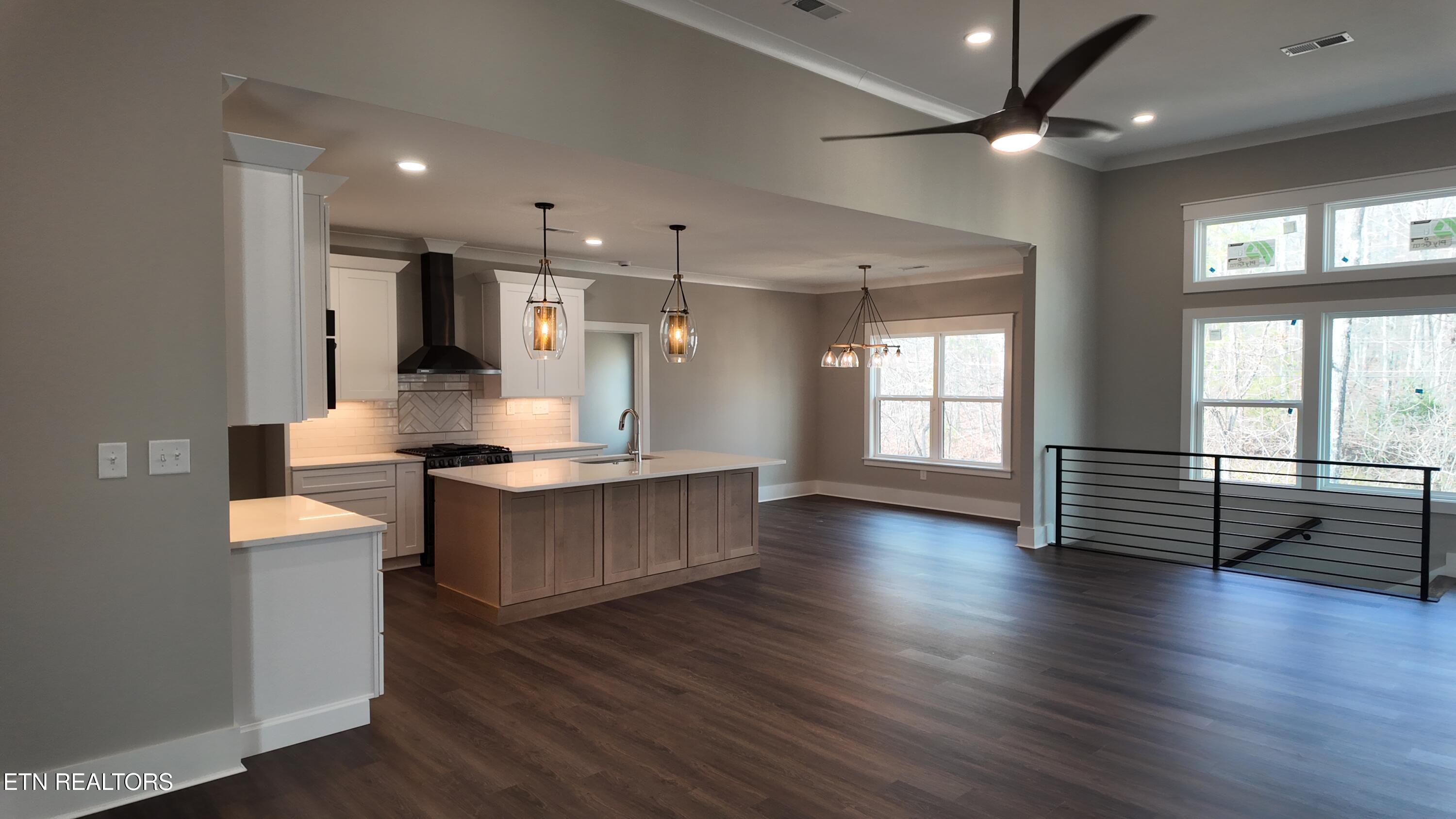 301 Seminole Trace Loudon TN 37774