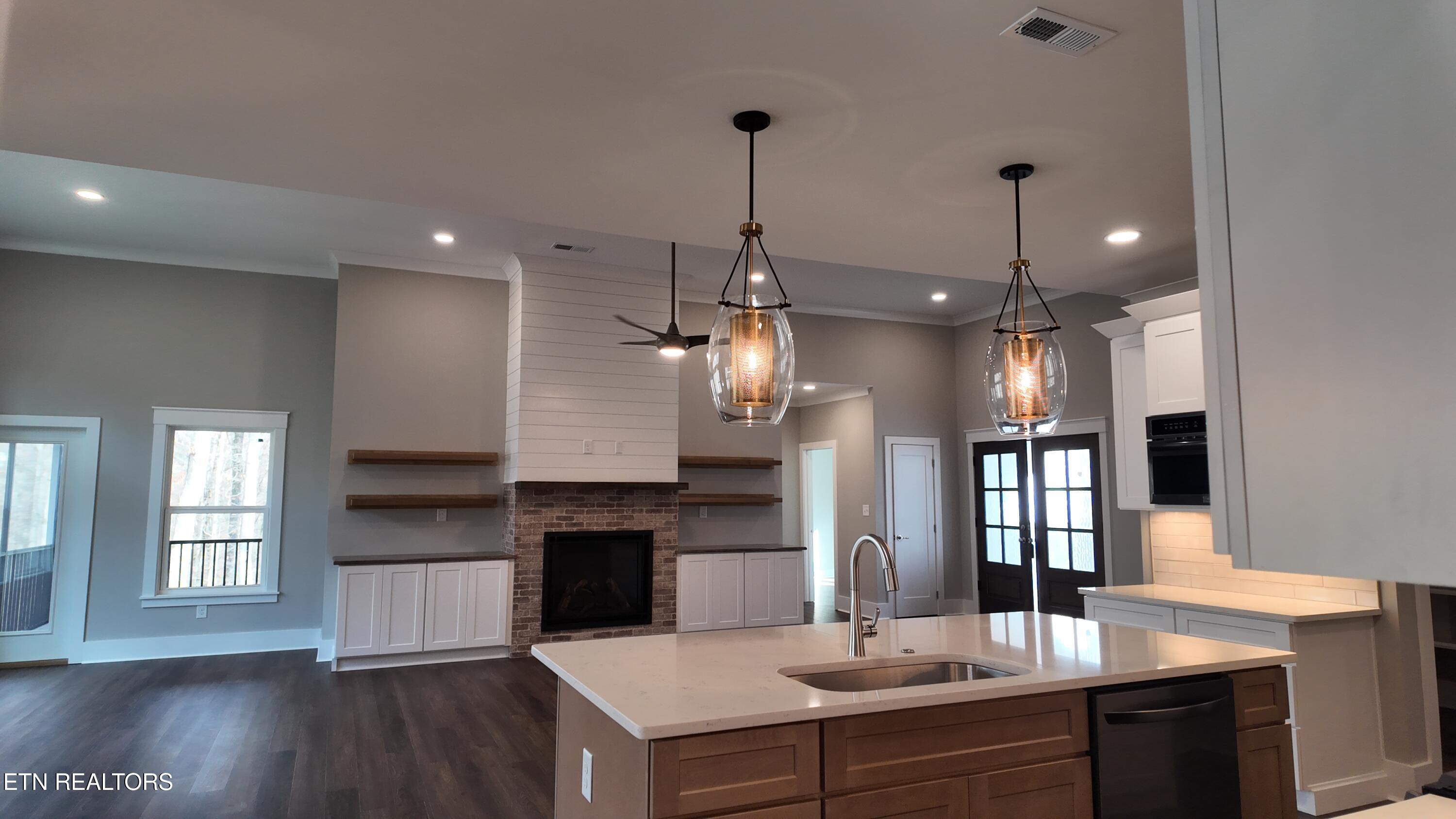 301 Seminole Trace Loudon TN 37774