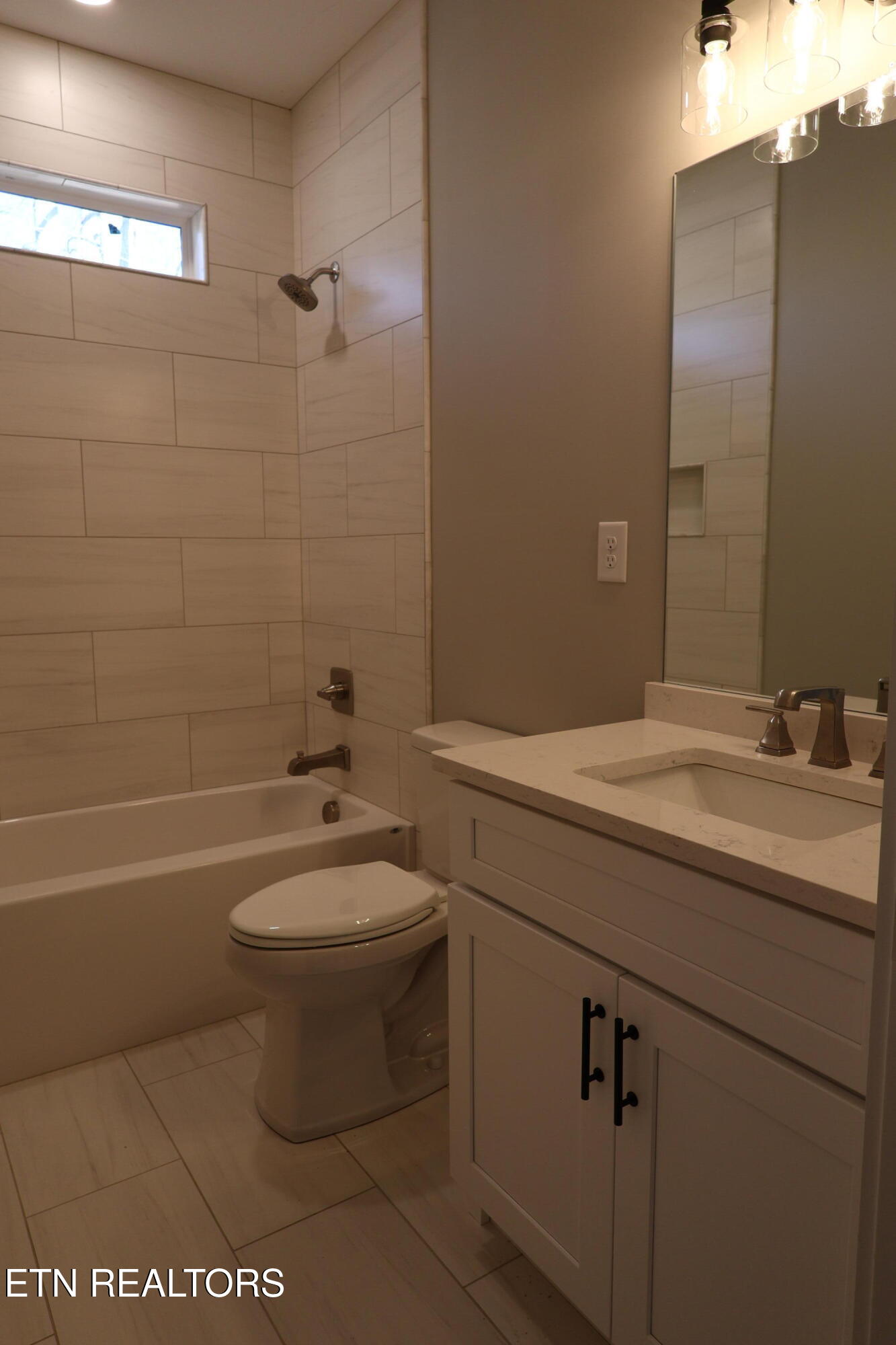 301 Seminole Trace Loudon TN 37774