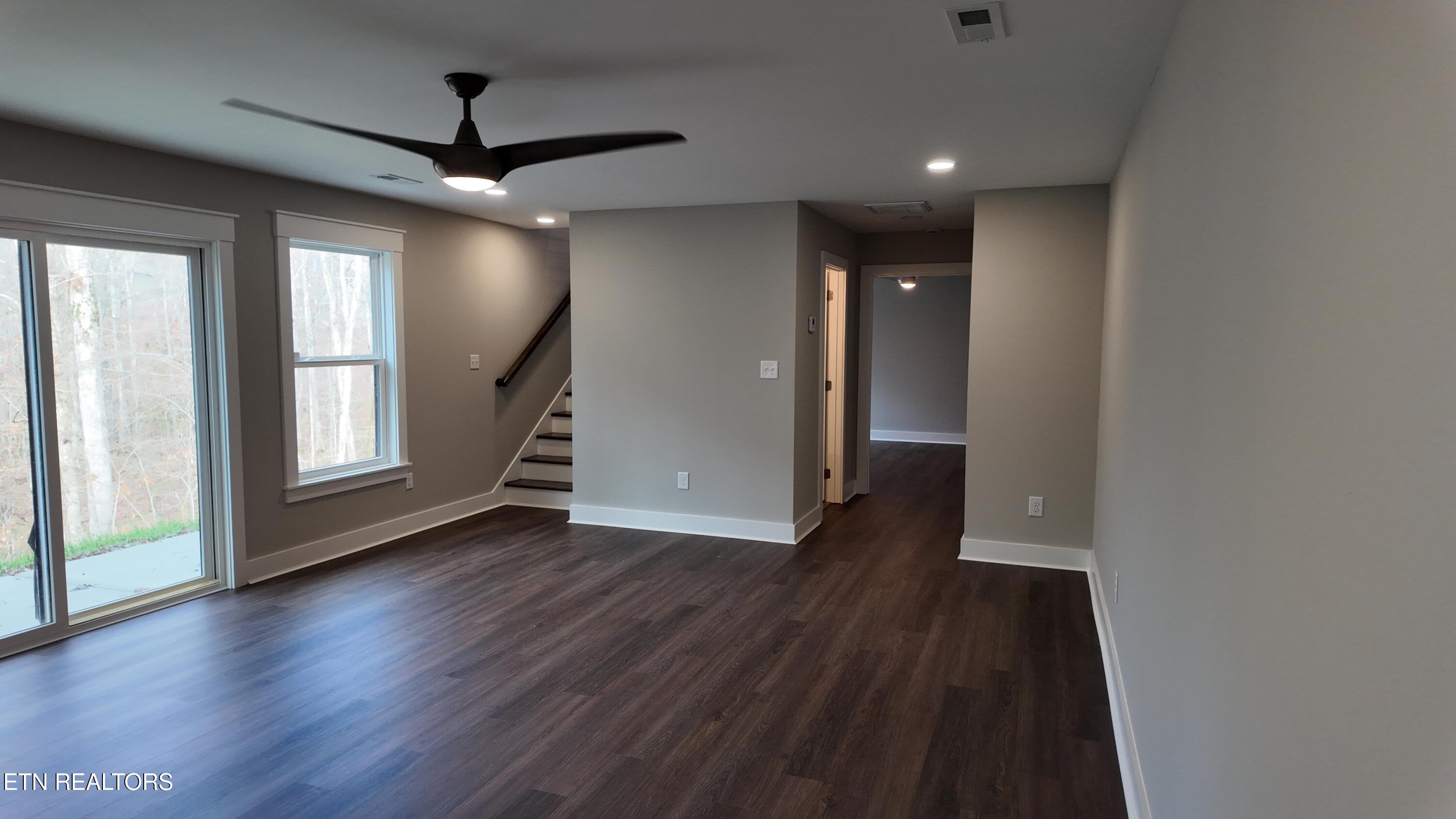 301 Seminole Trace Loudon TN 37774