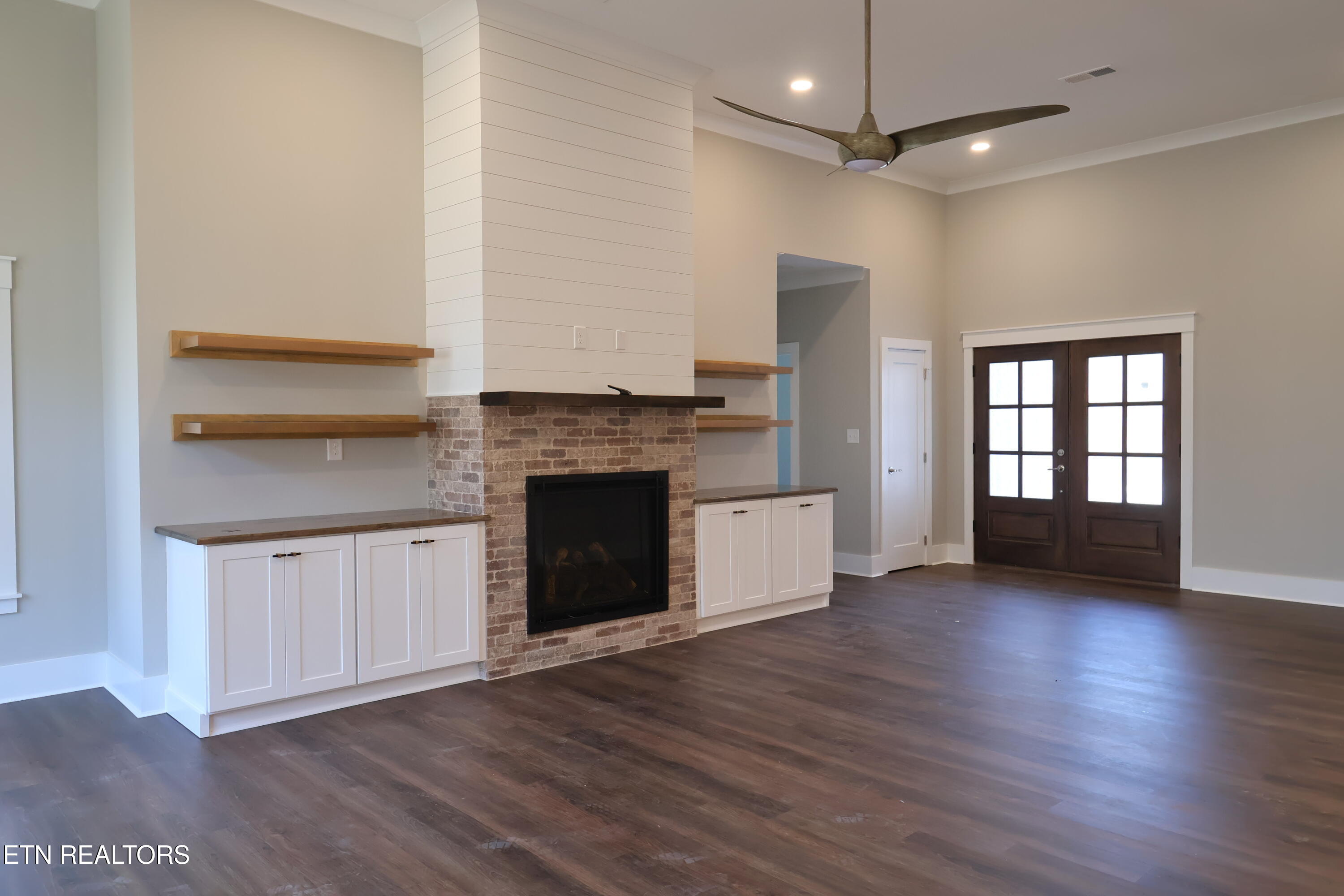 301 Seminole Trace Loudon TN 37774