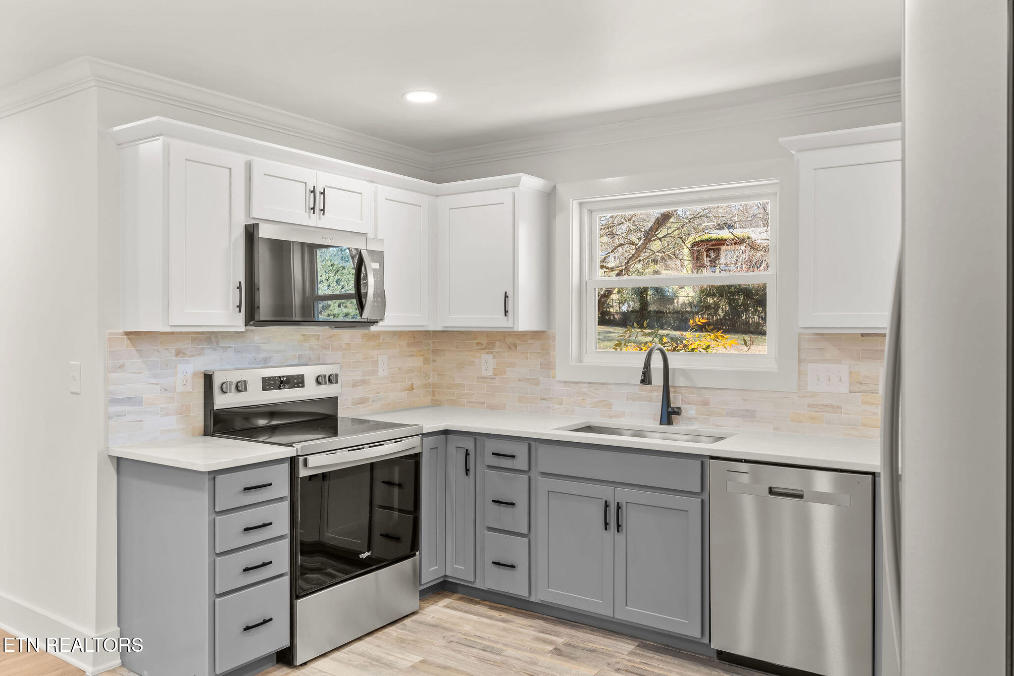 221 Medford Road Knoxville TN 37922