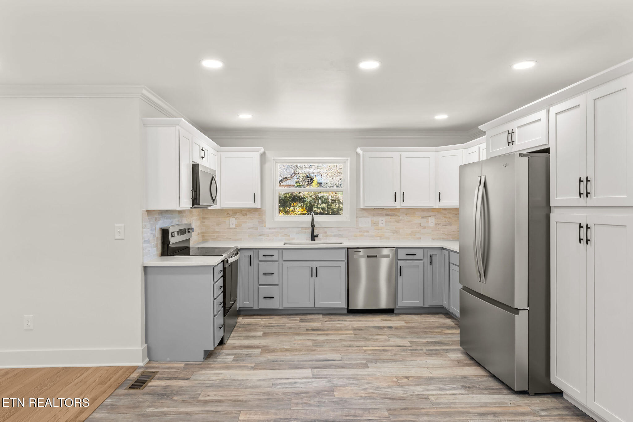 221 Medford Road Knoxville TN 37922