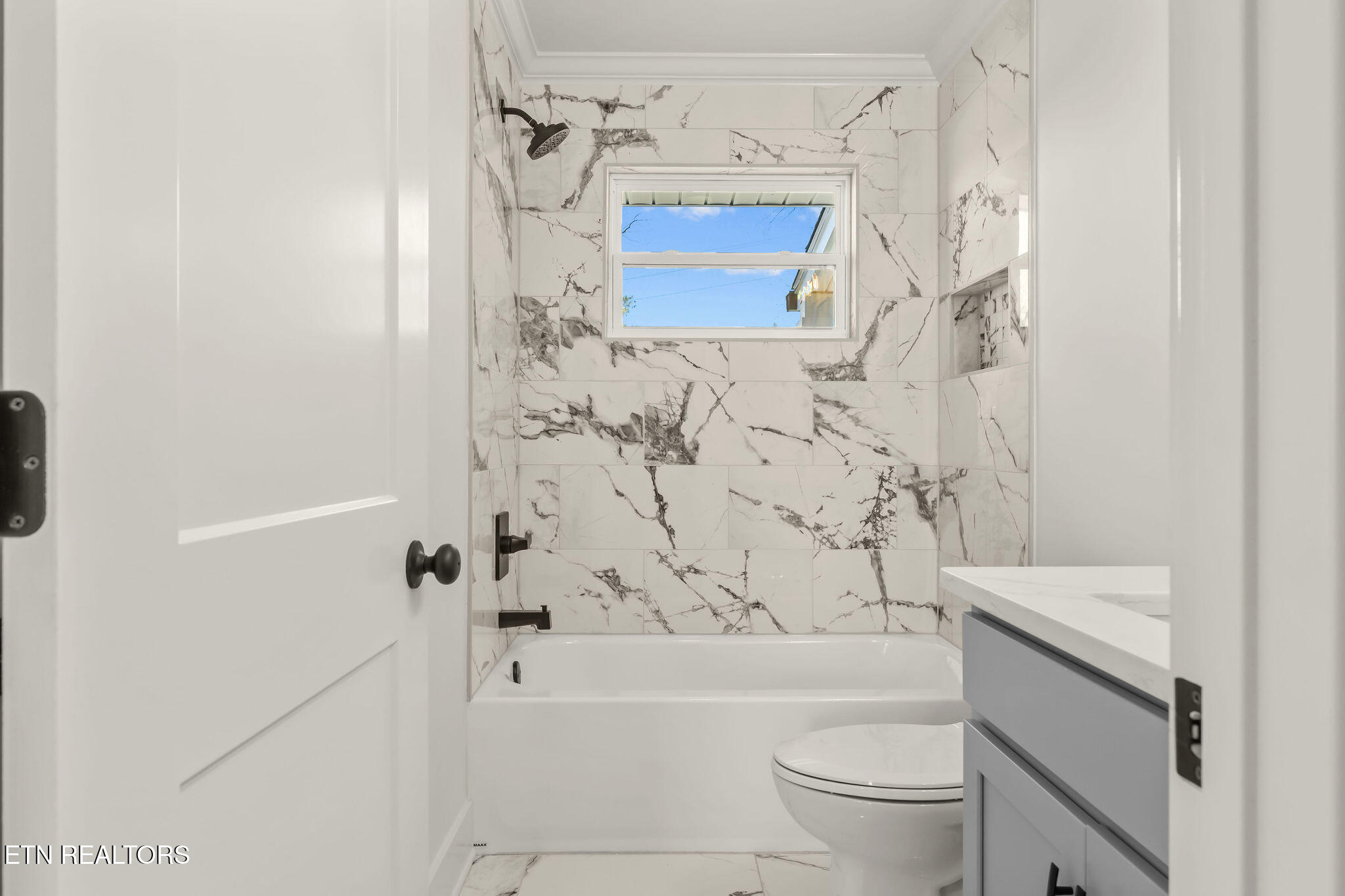 221 Medford Road Knoxville TN 37922