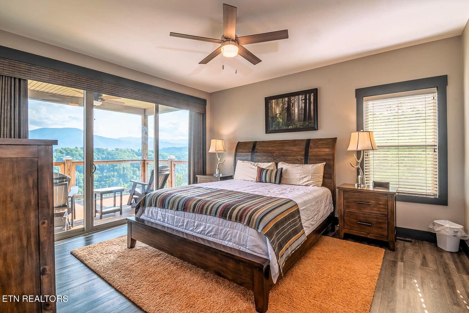 907 Village Loop Road Gatlinburg TN 37738