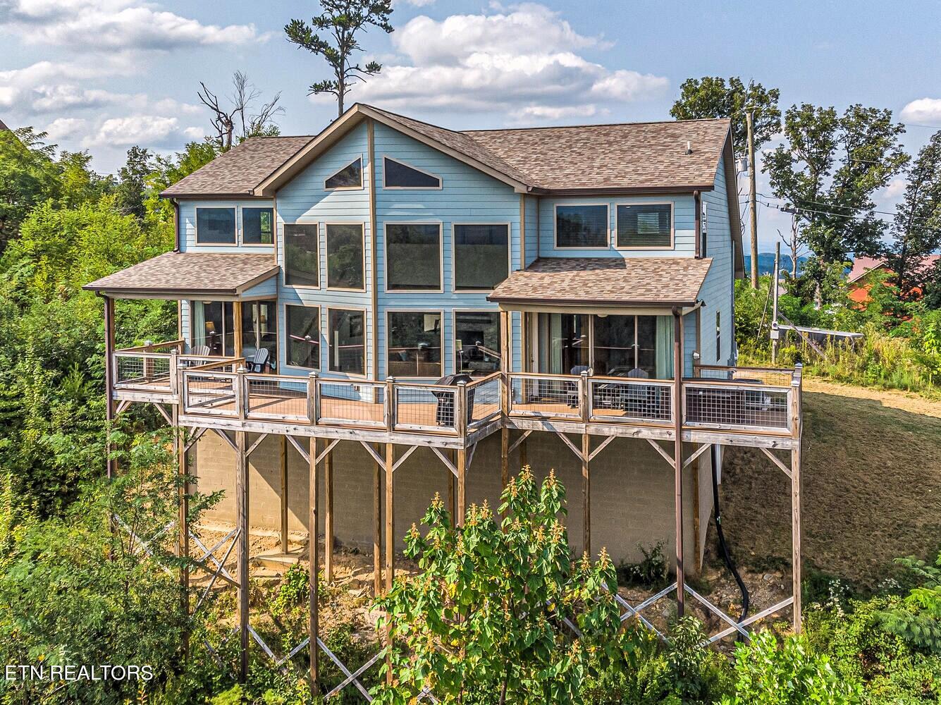 907 Village Loop Road Gatlinburg TN 37738