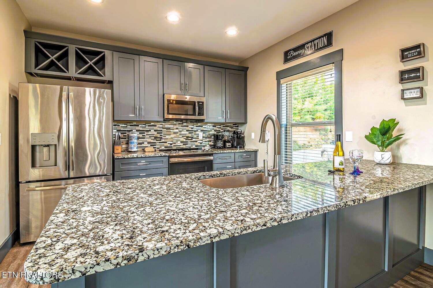 907 Village Loop Road Gatlinburg TN 37738