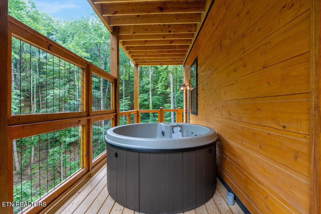 1123 Raintree Road Gatlinburg TN 37738