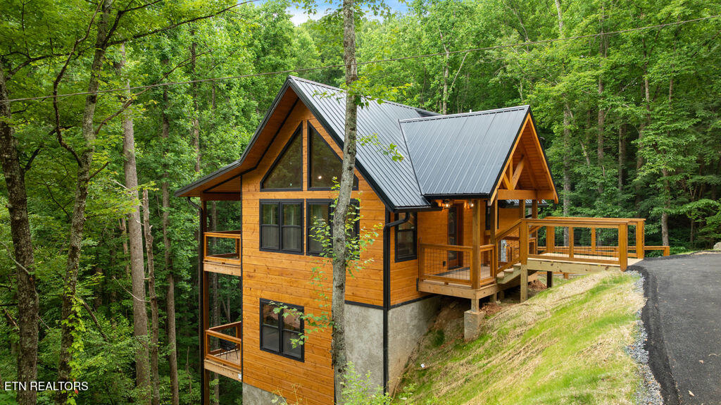 1123 Raintree Road Gatlinburg TN 37738