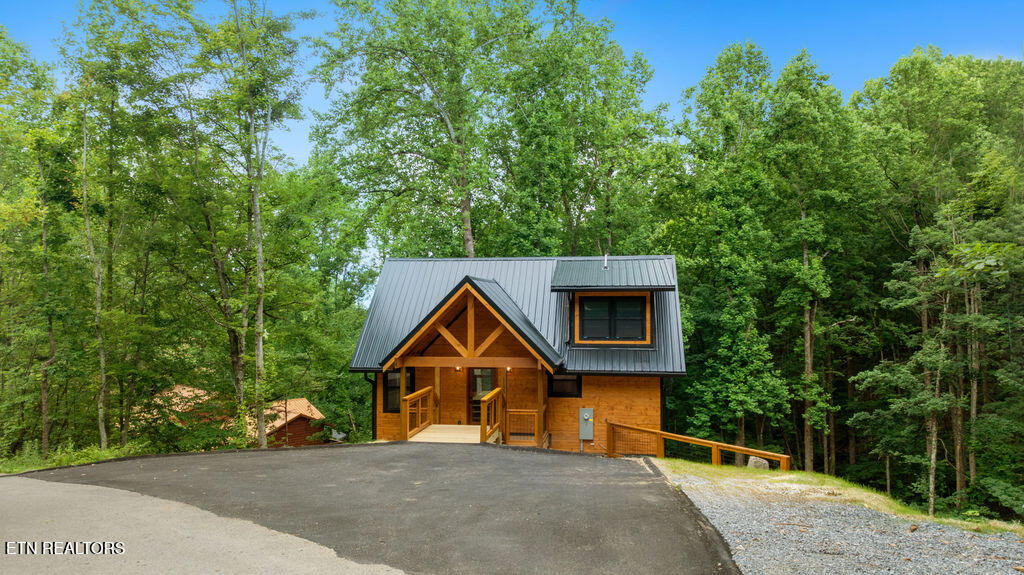 1123 Raintree Road Gatlinburg TN 37738