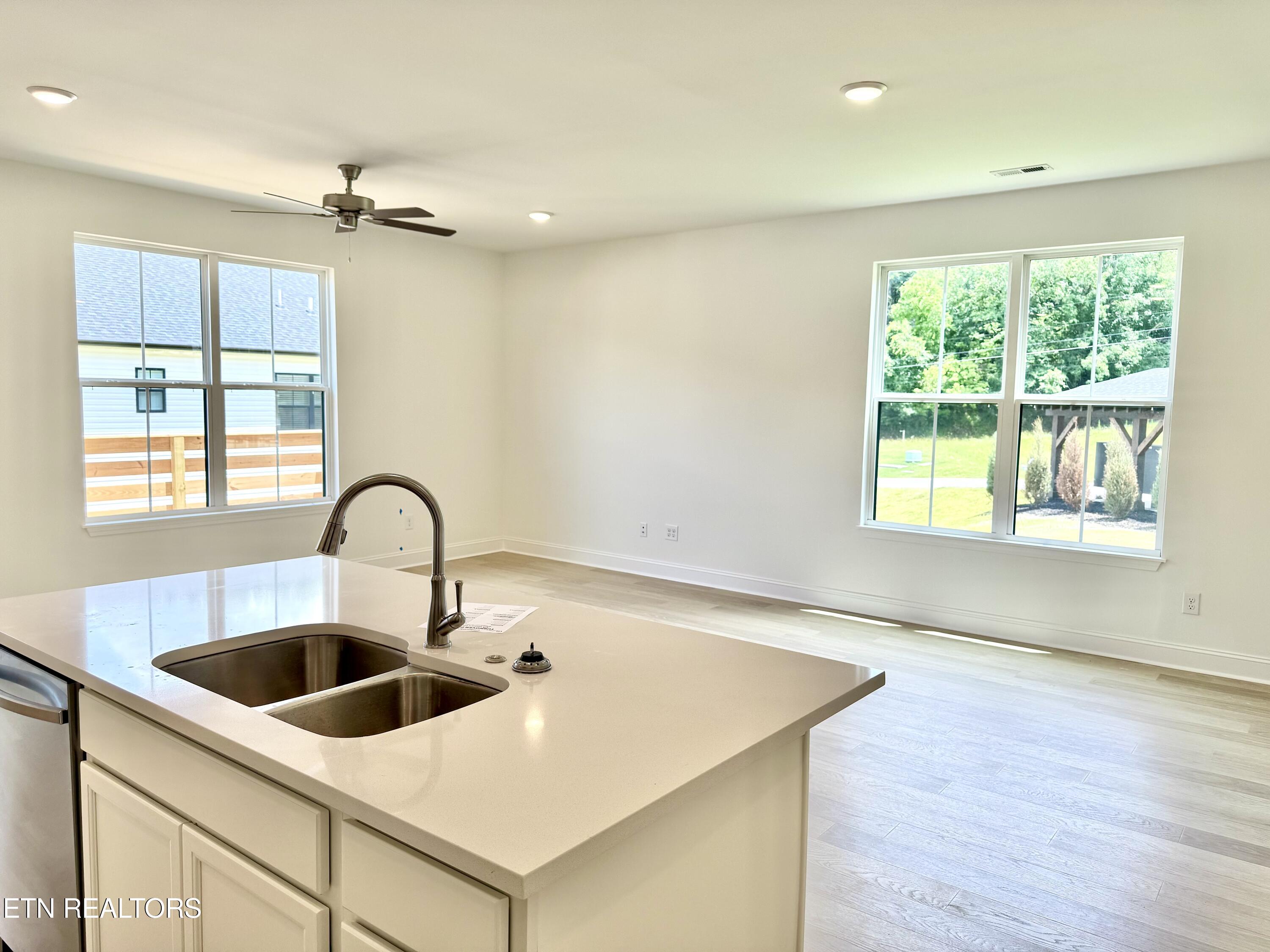 8852 Chapman Trace Way Knoxville TN 37920