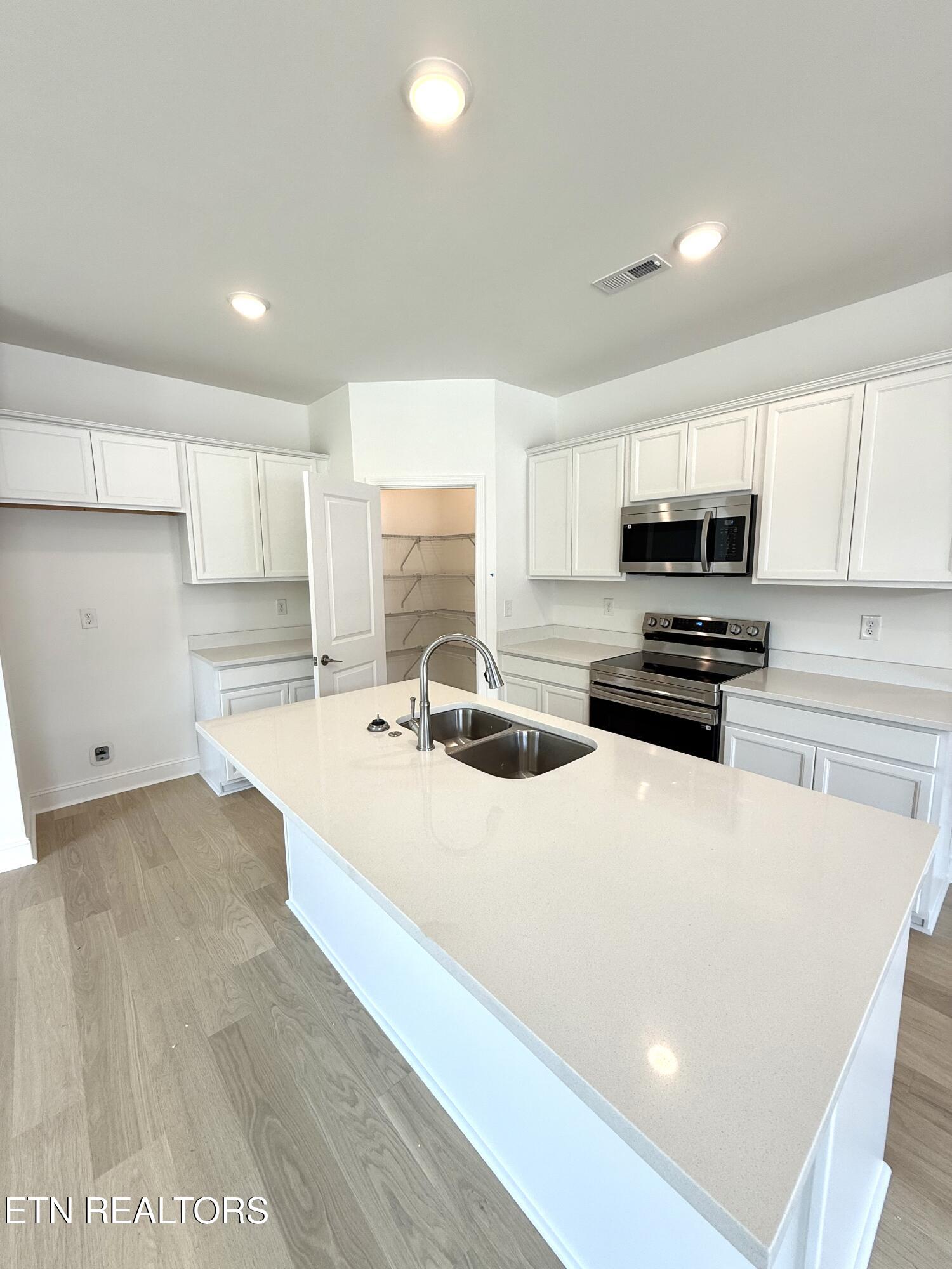 8852 Chapman Trace Way Knoxville TN 37920