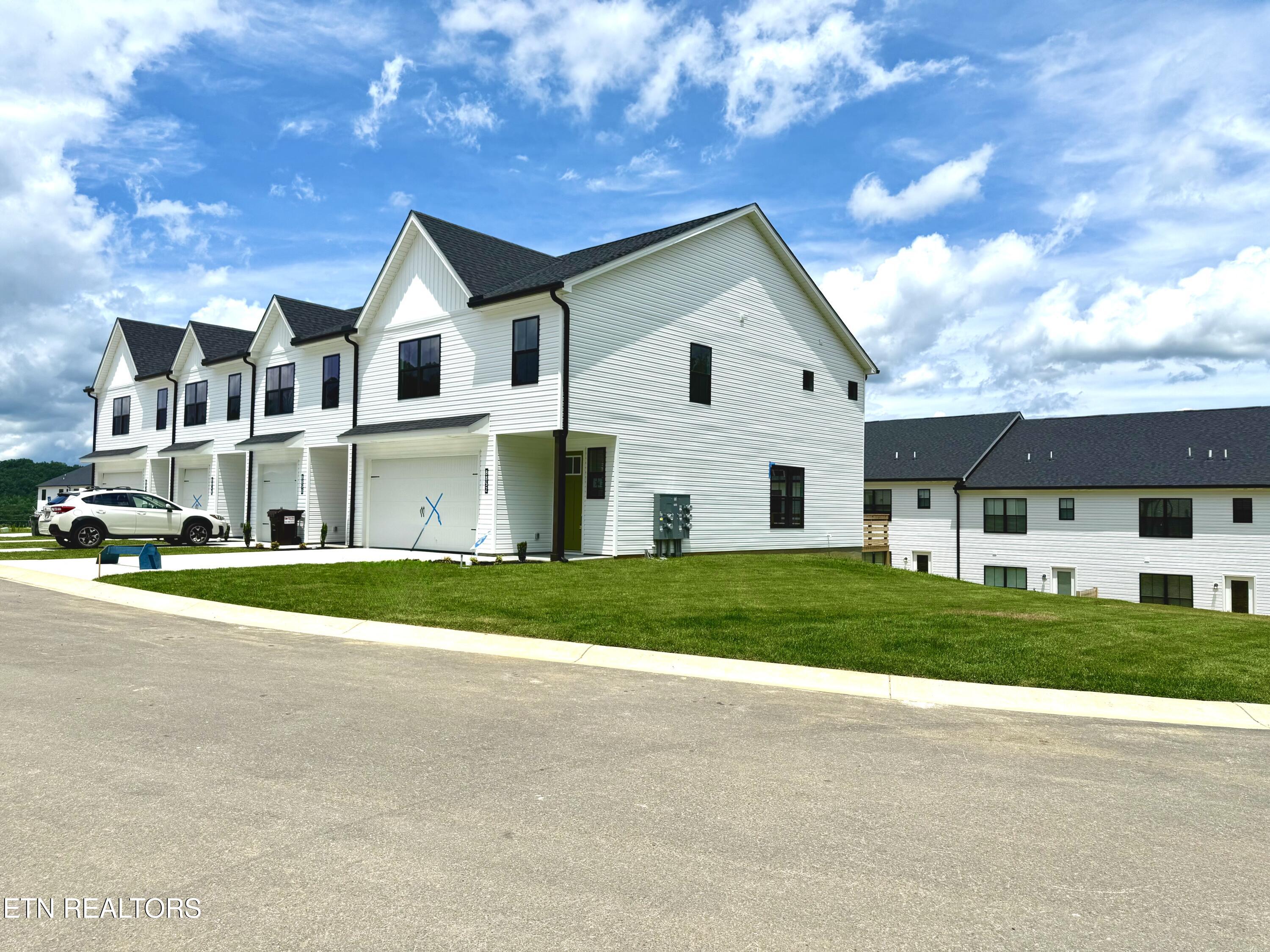 8852 Chapman Trace Way Knoxville TN 37920