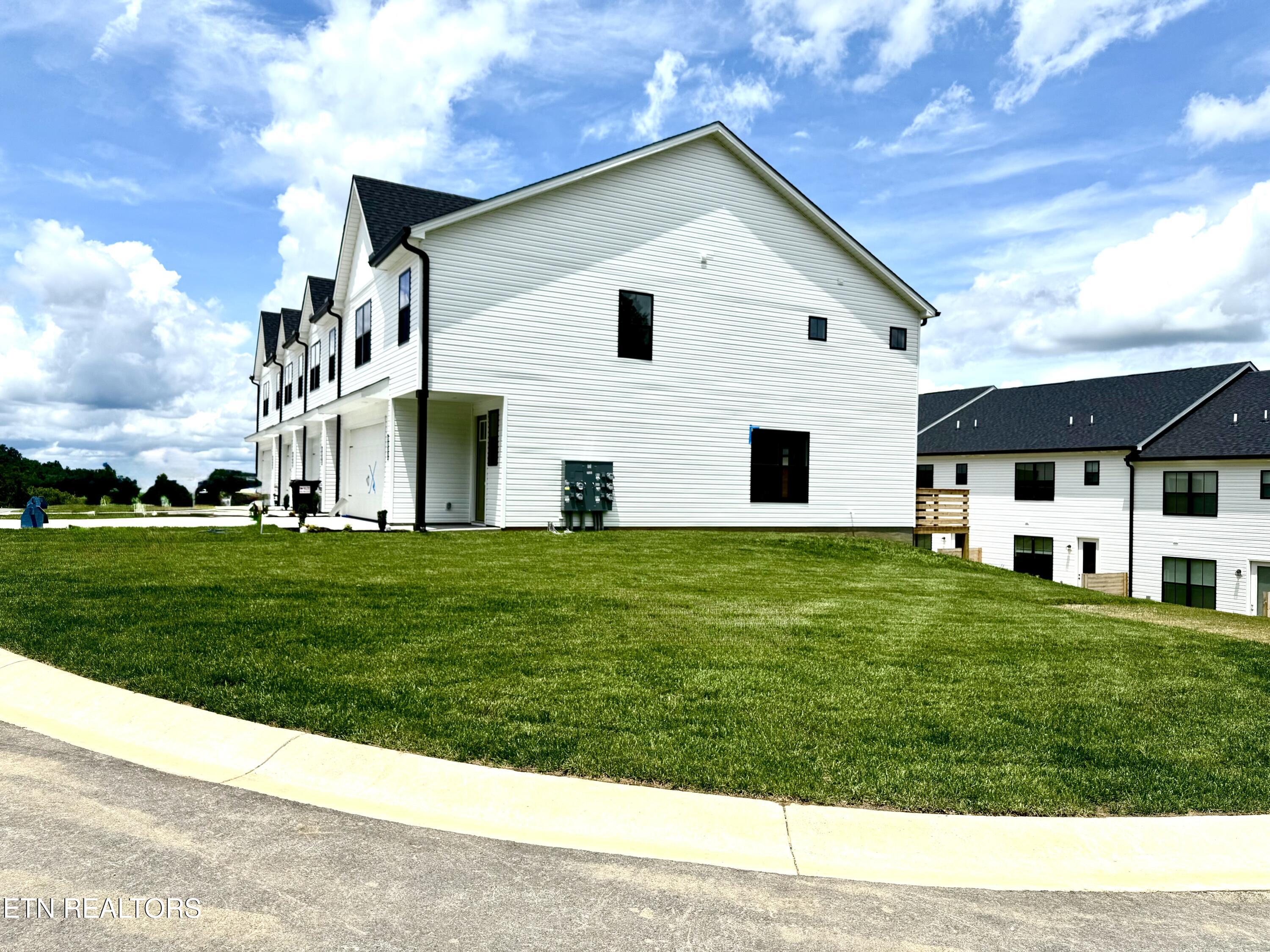 8852 Chapman Trace Way Knoxville TN 37920