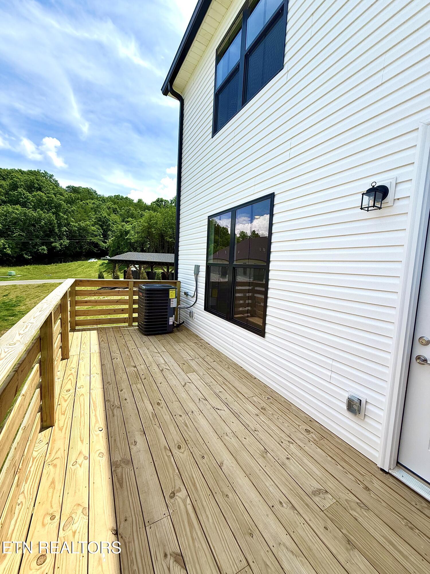 8852 Chapman Trace Way Knoxville TN 37920