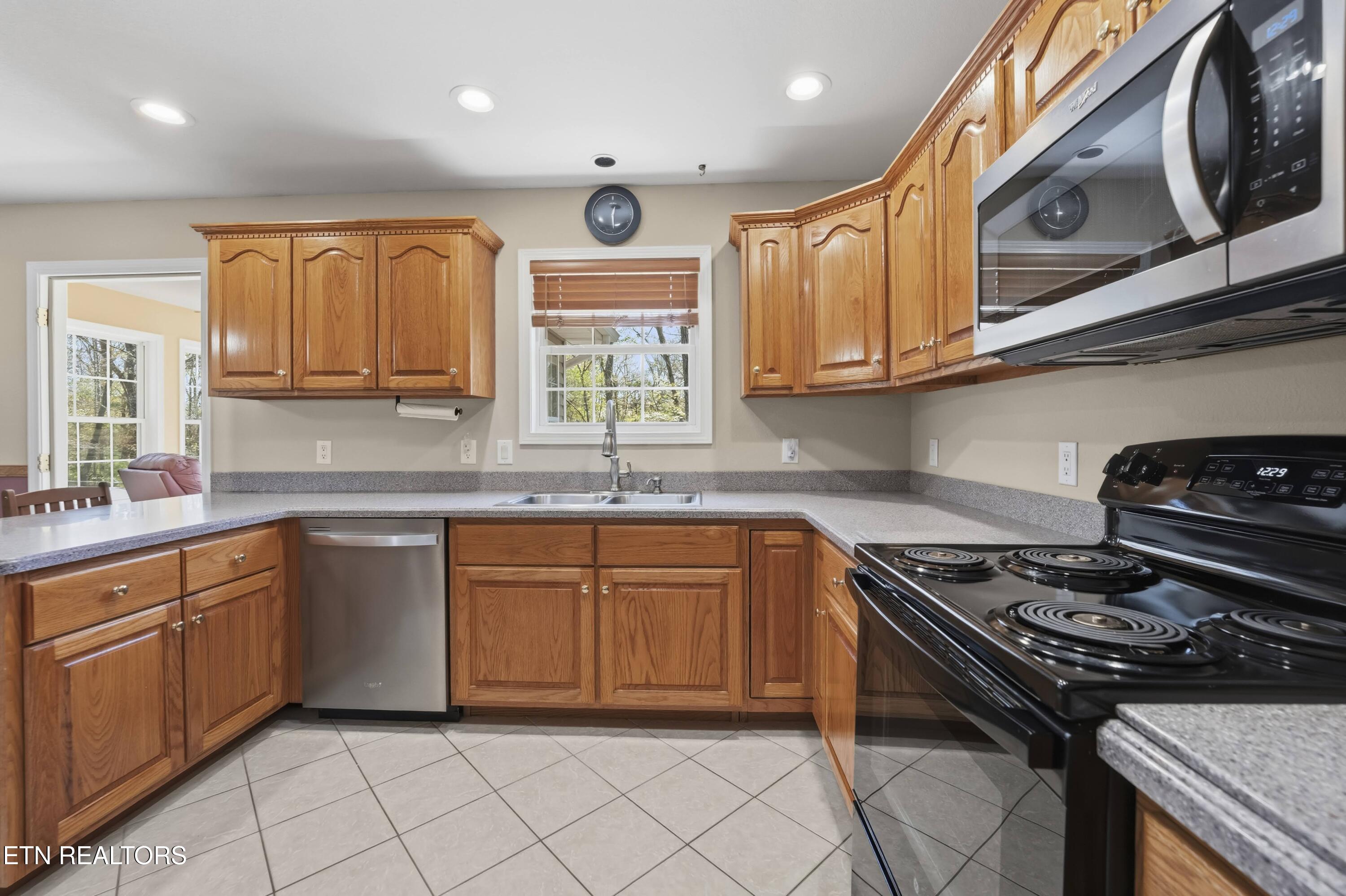 240 Carriage Drive Crossville TN 38555