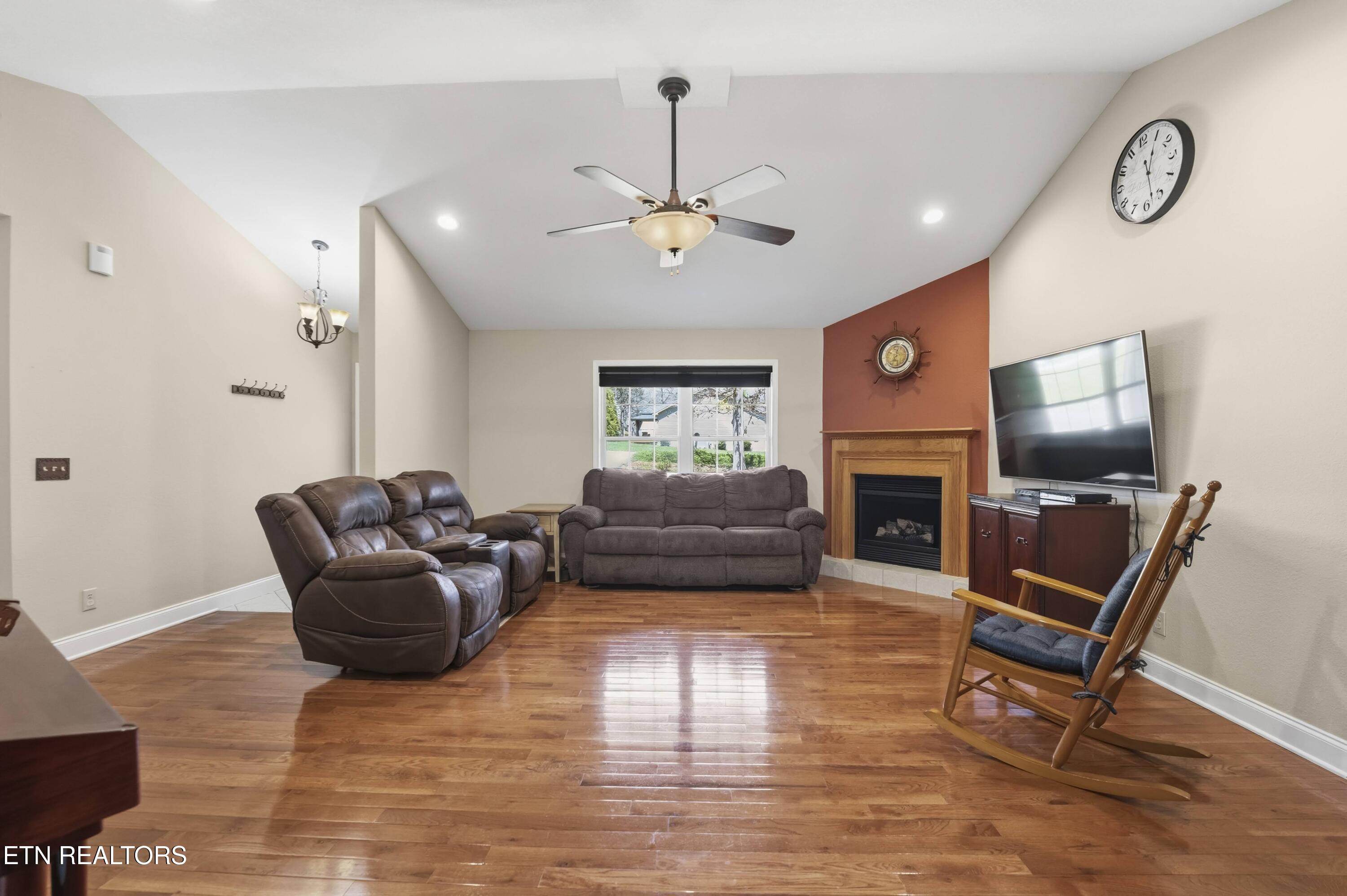 240 Carriage Drive Crossville TN 38555